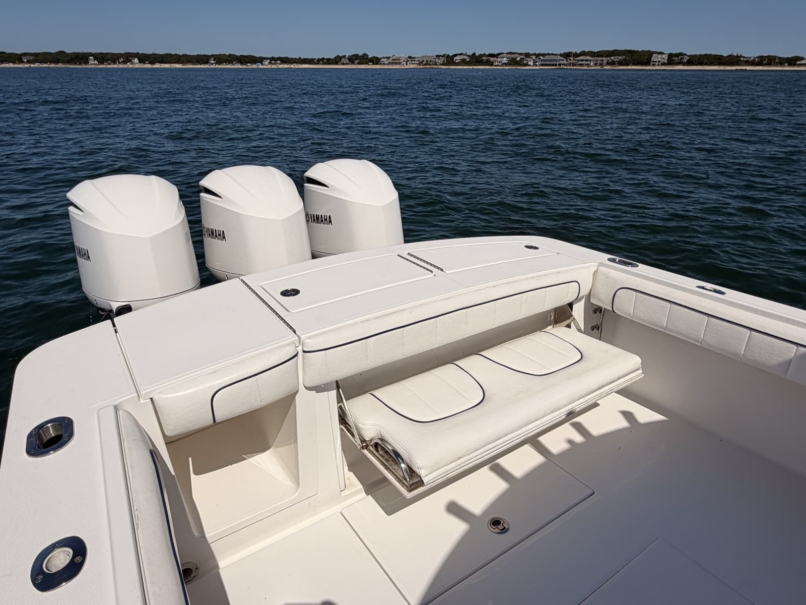 2016 Regulator 34CC - Photo 32