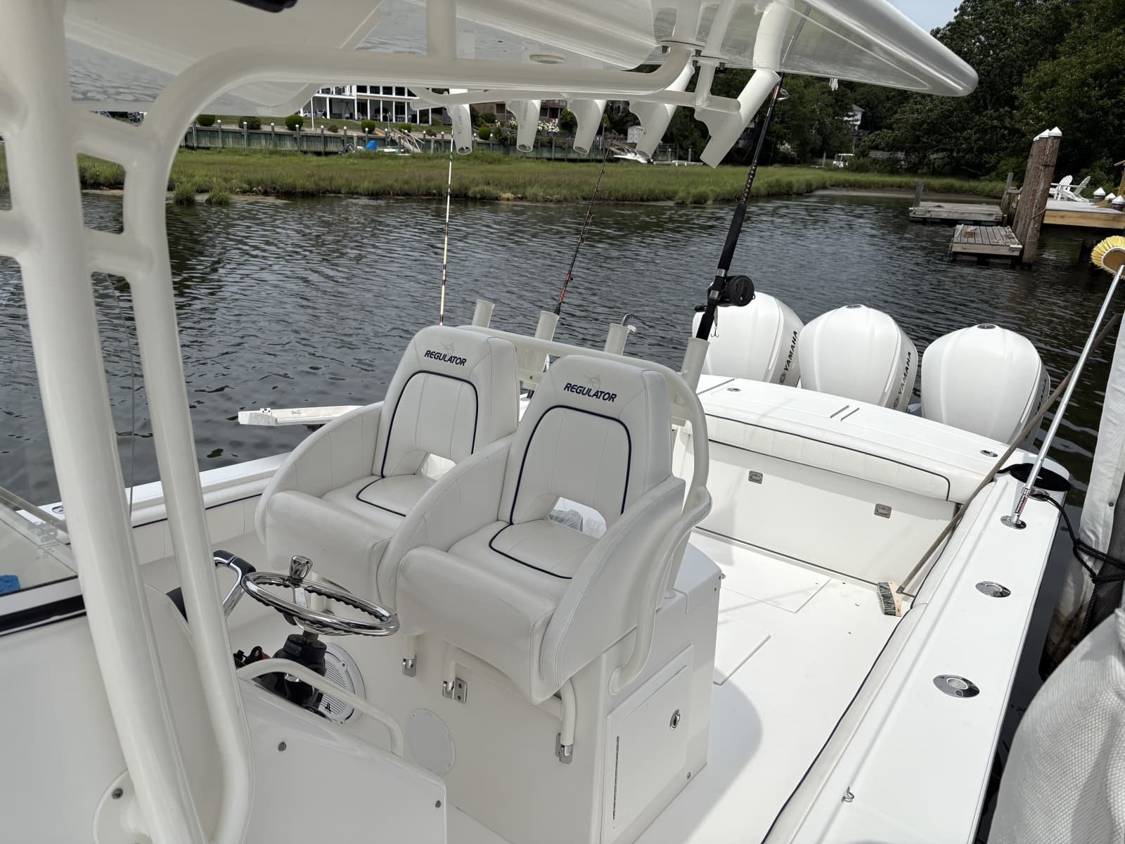 2016 Regulator 34CC - Photo 30