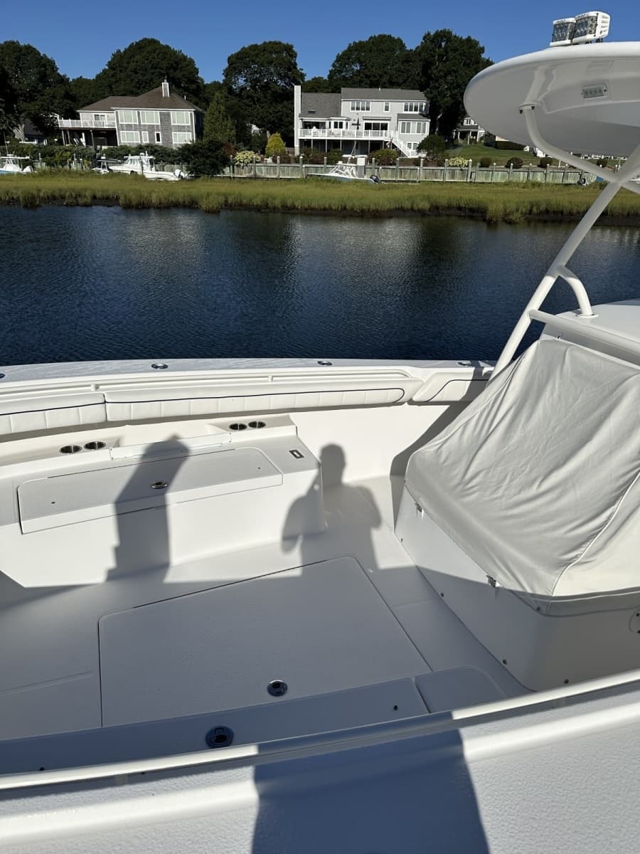 2016 Regulator 34CC - Photo 25