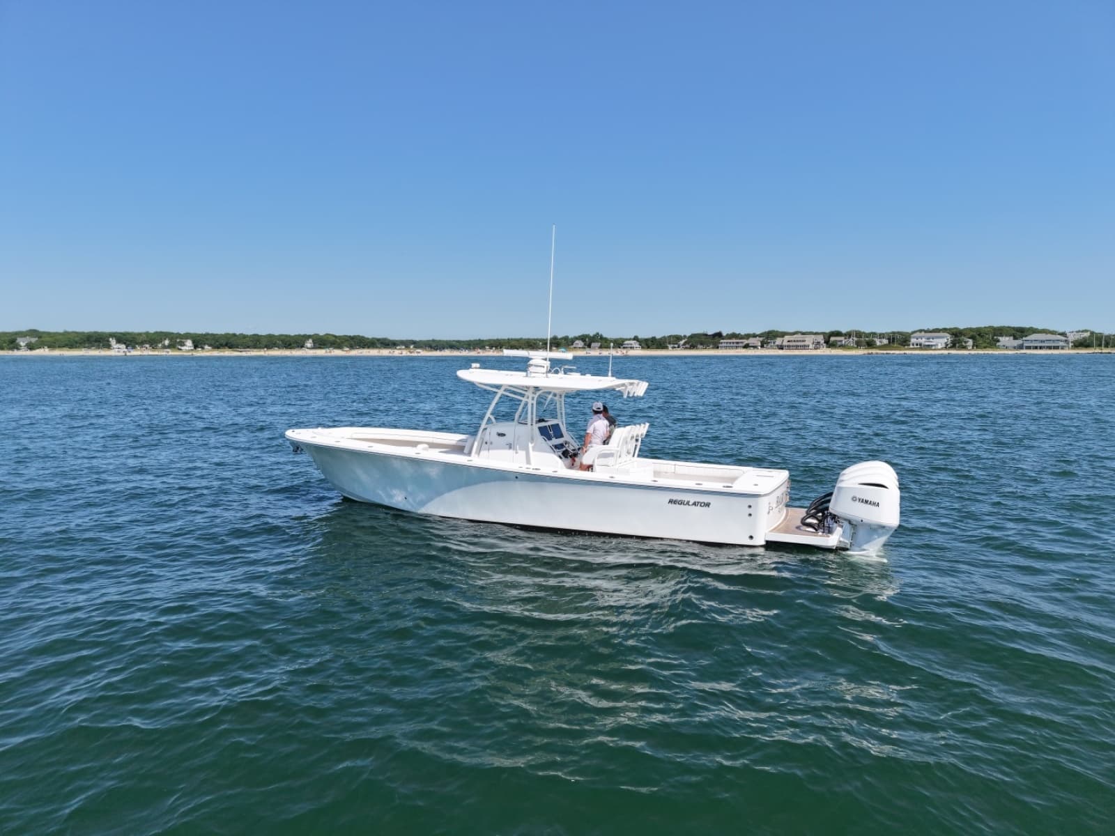2016 Regulator 34CC - Photo 9