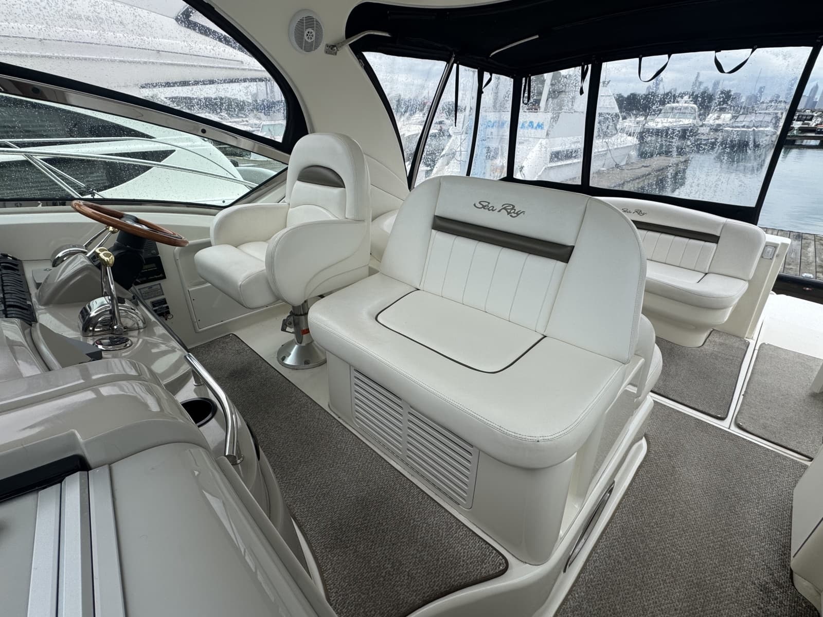 2006 Sea Ray 40 Sundancer - Photo 14