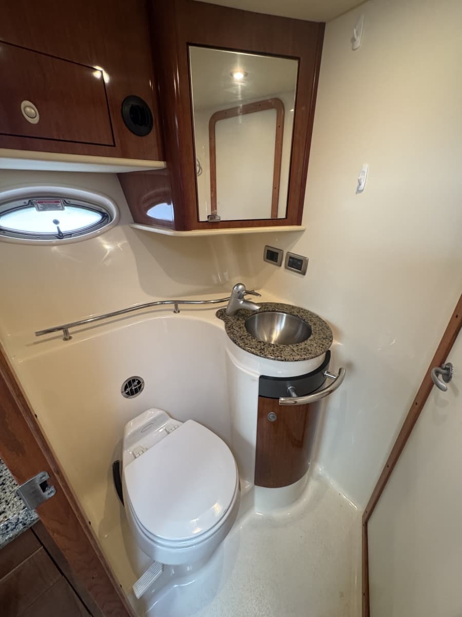 2006 Sea Ray 40 Sundancer - Photo 7