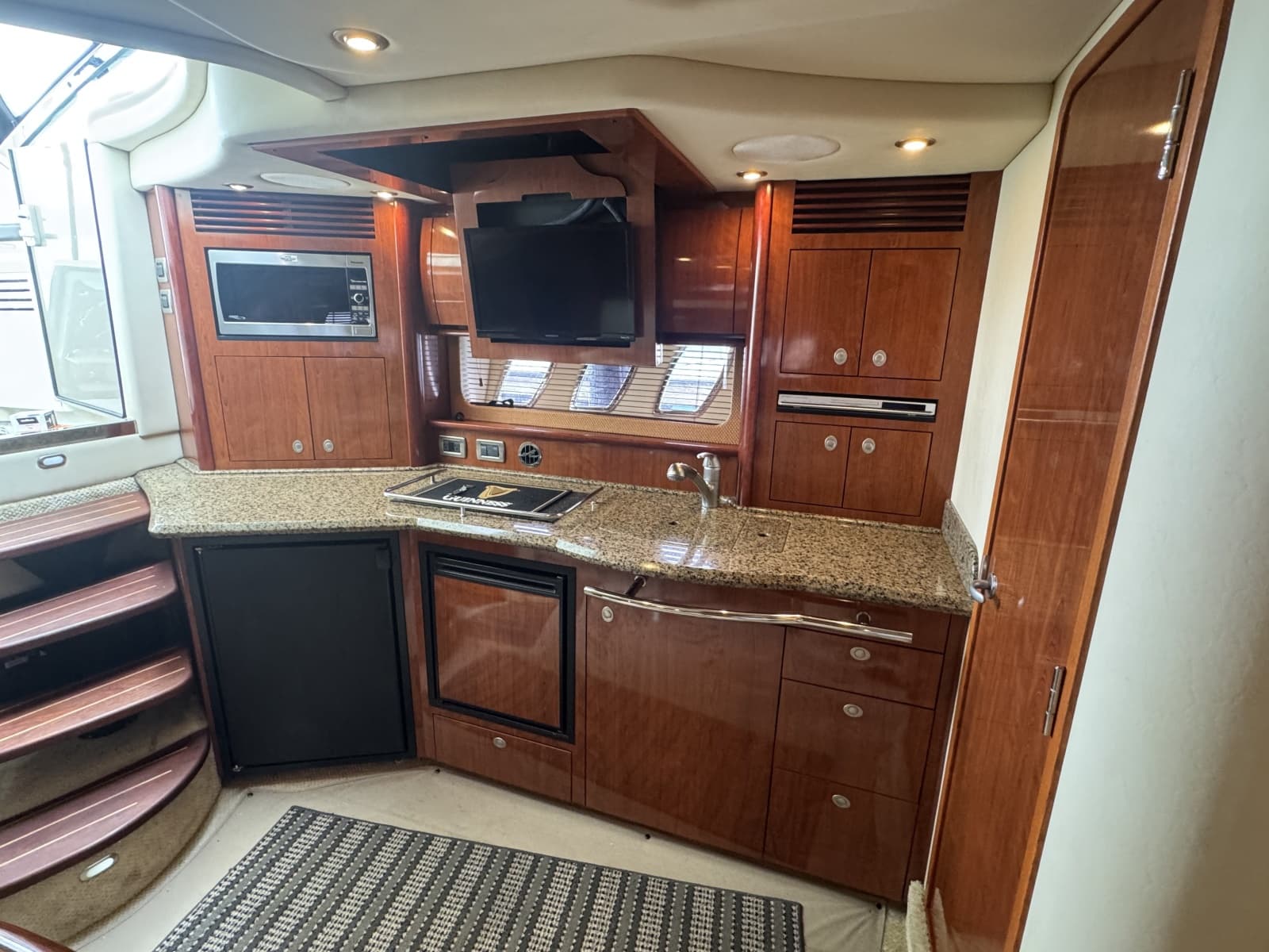 2006 Sea Ray 40 Sundancer - Photo 8