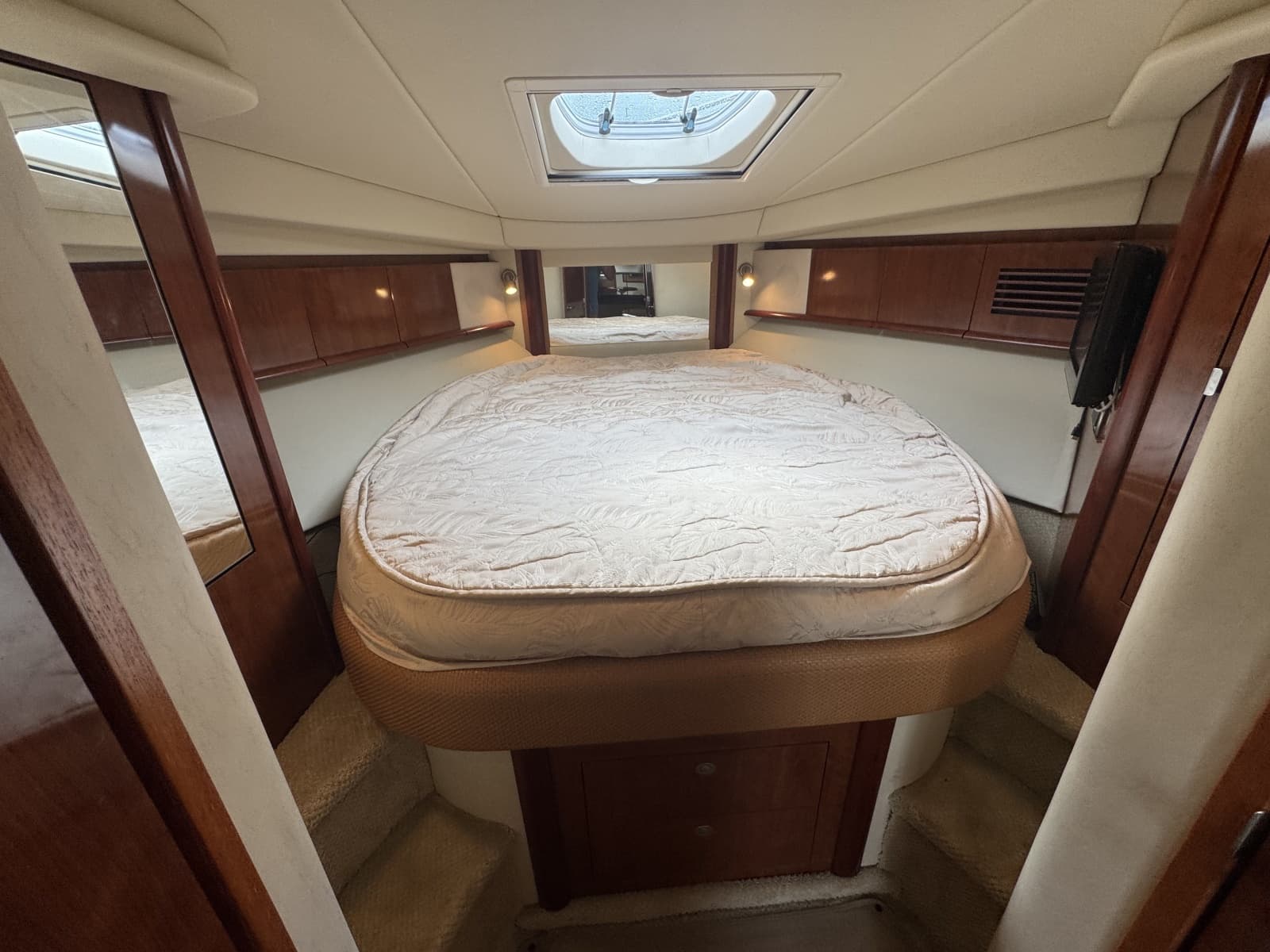 2006 Sea Ray 40 Sundancer - Photo 15