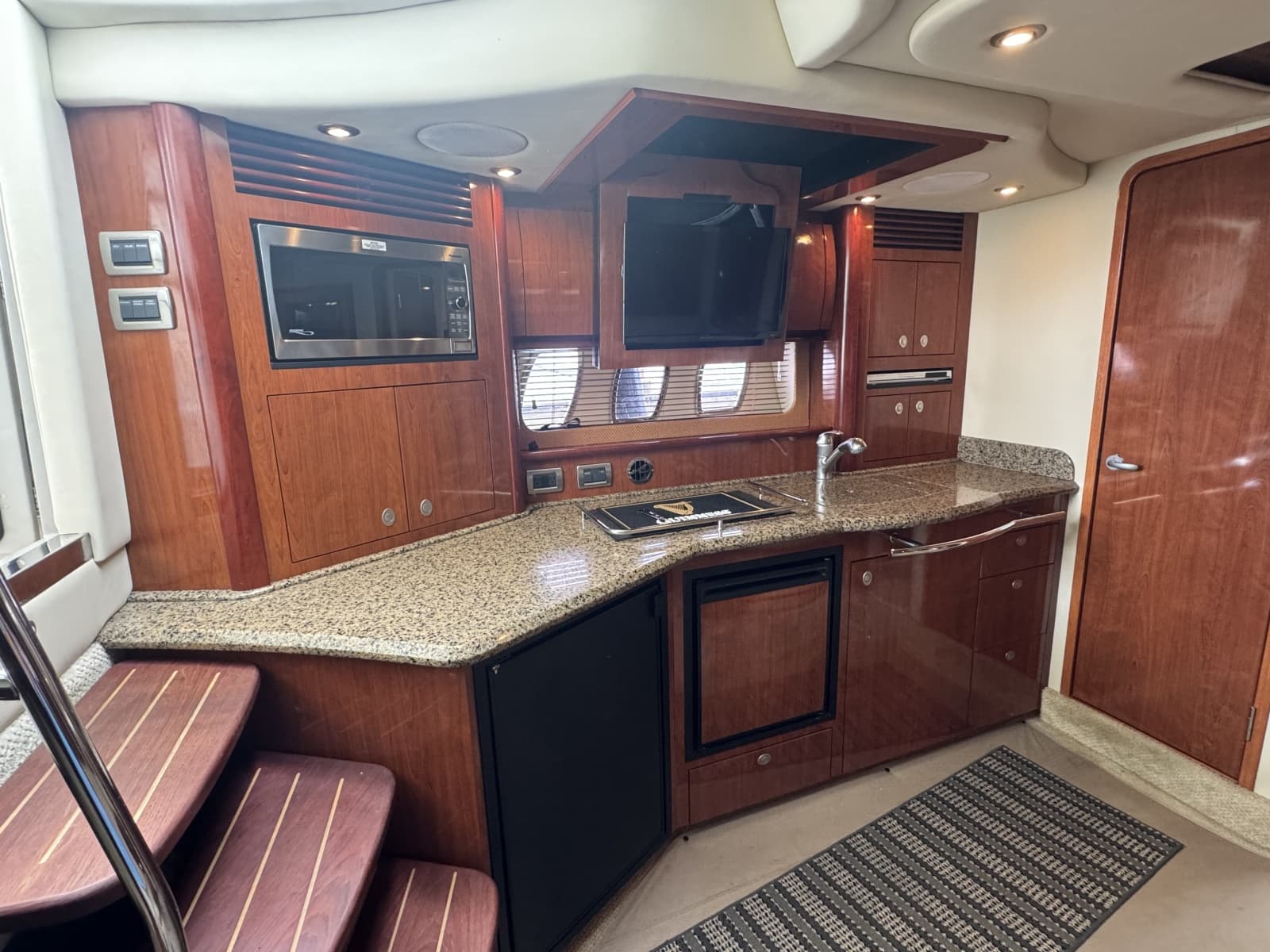 2006 Sea Ray 40 Sundancer - Photo 9