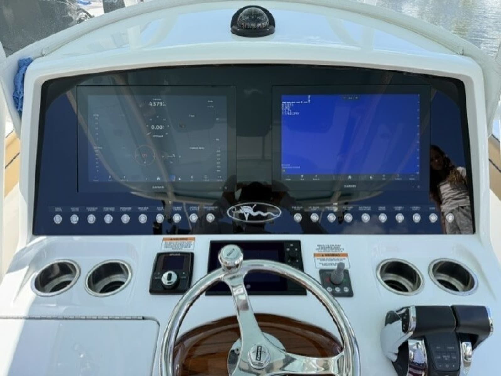 2021 Valhalla Boatworks V-33 - Photo 11