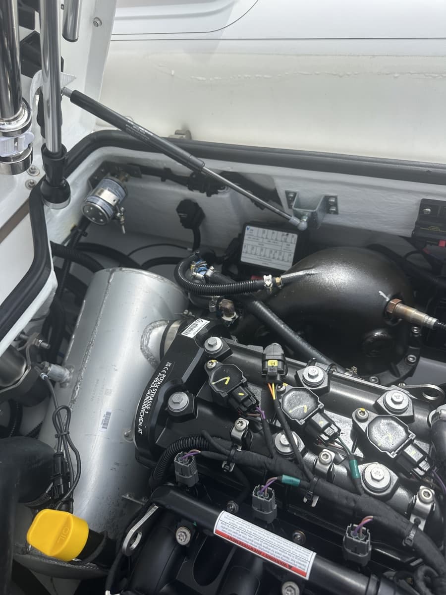 2026 Williams Jet Tenders  - Photo 8