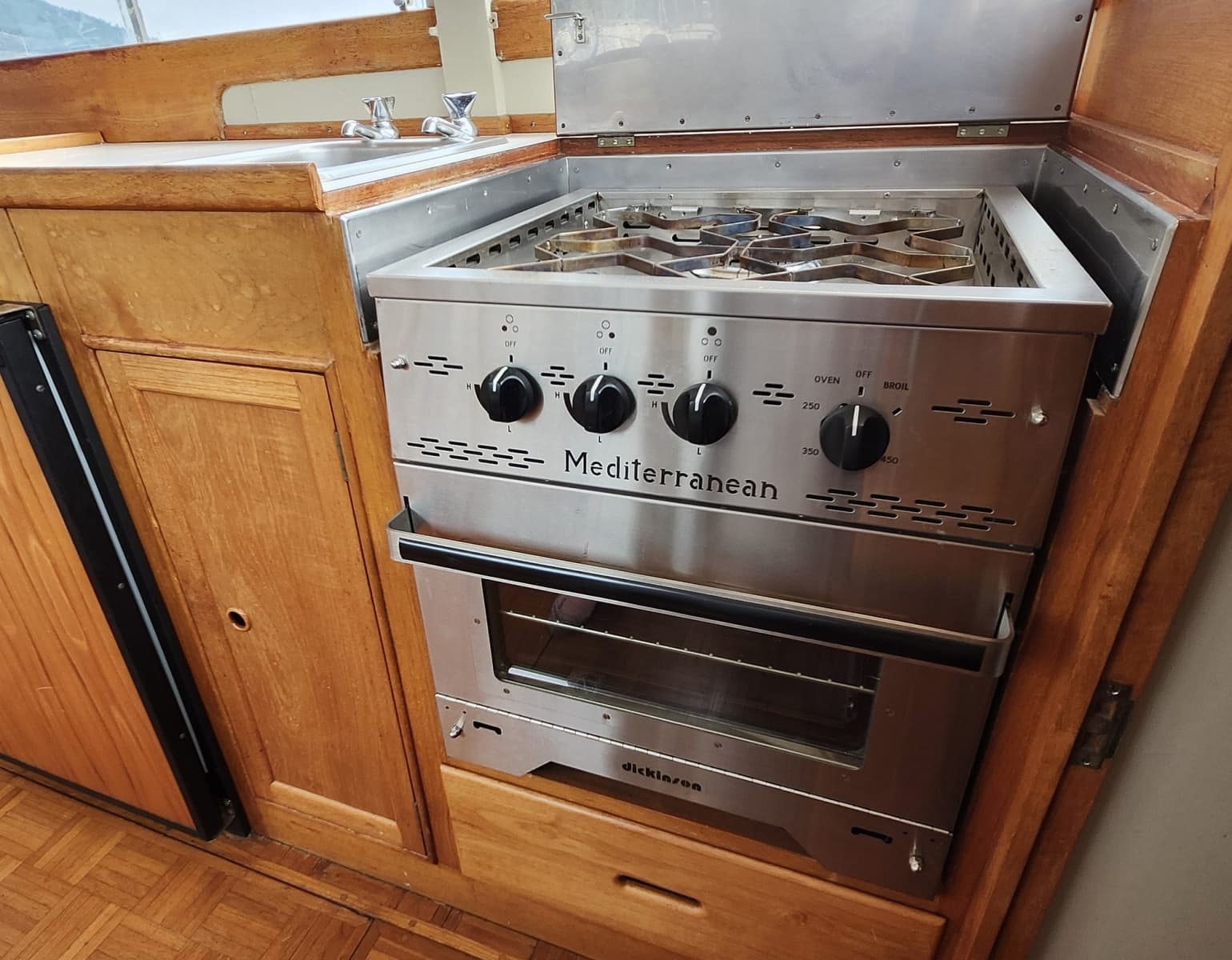 1974 Grand Banks 32 - Photo 13