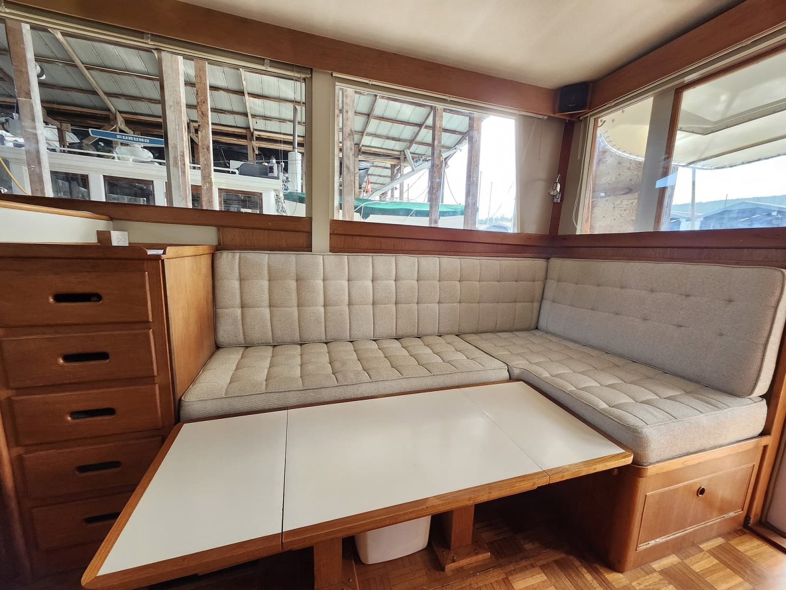 1974 Grand Banks 32 - Photo 13