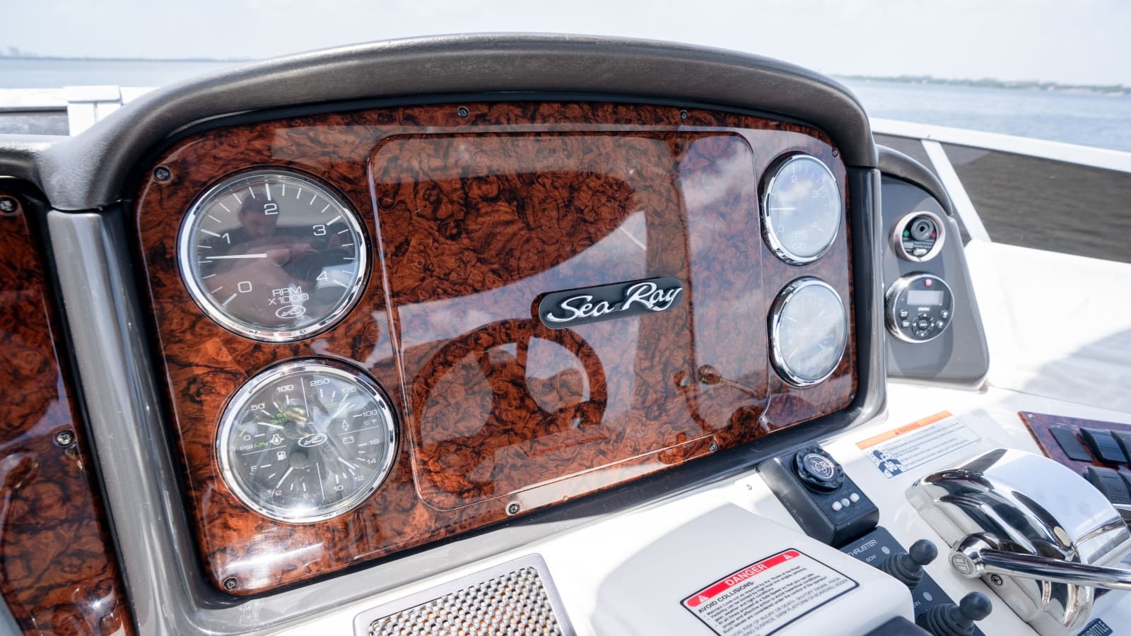2006 Sea Ray Sedan Bridge - Photo 19