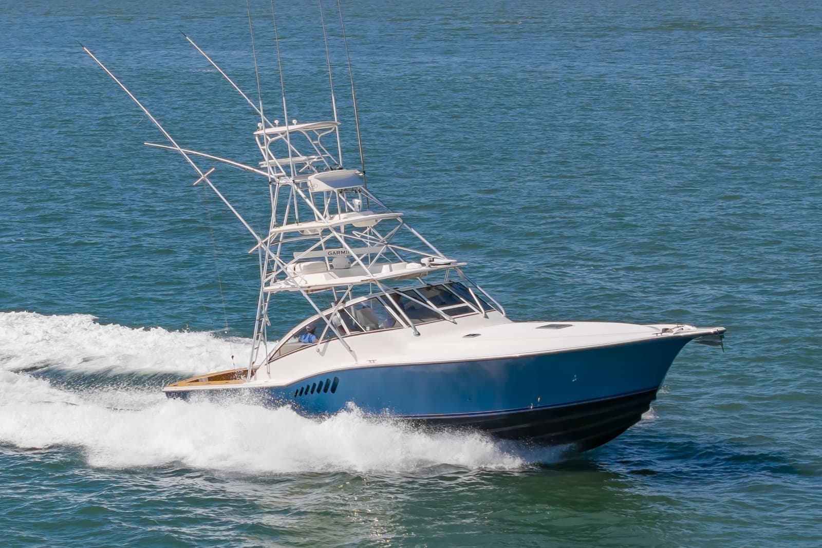 2004 Albemarle 410 Express - Photo 2