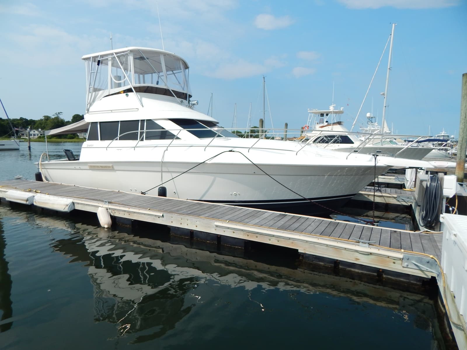 1996 Silverton 37 Convertible - Photo 39