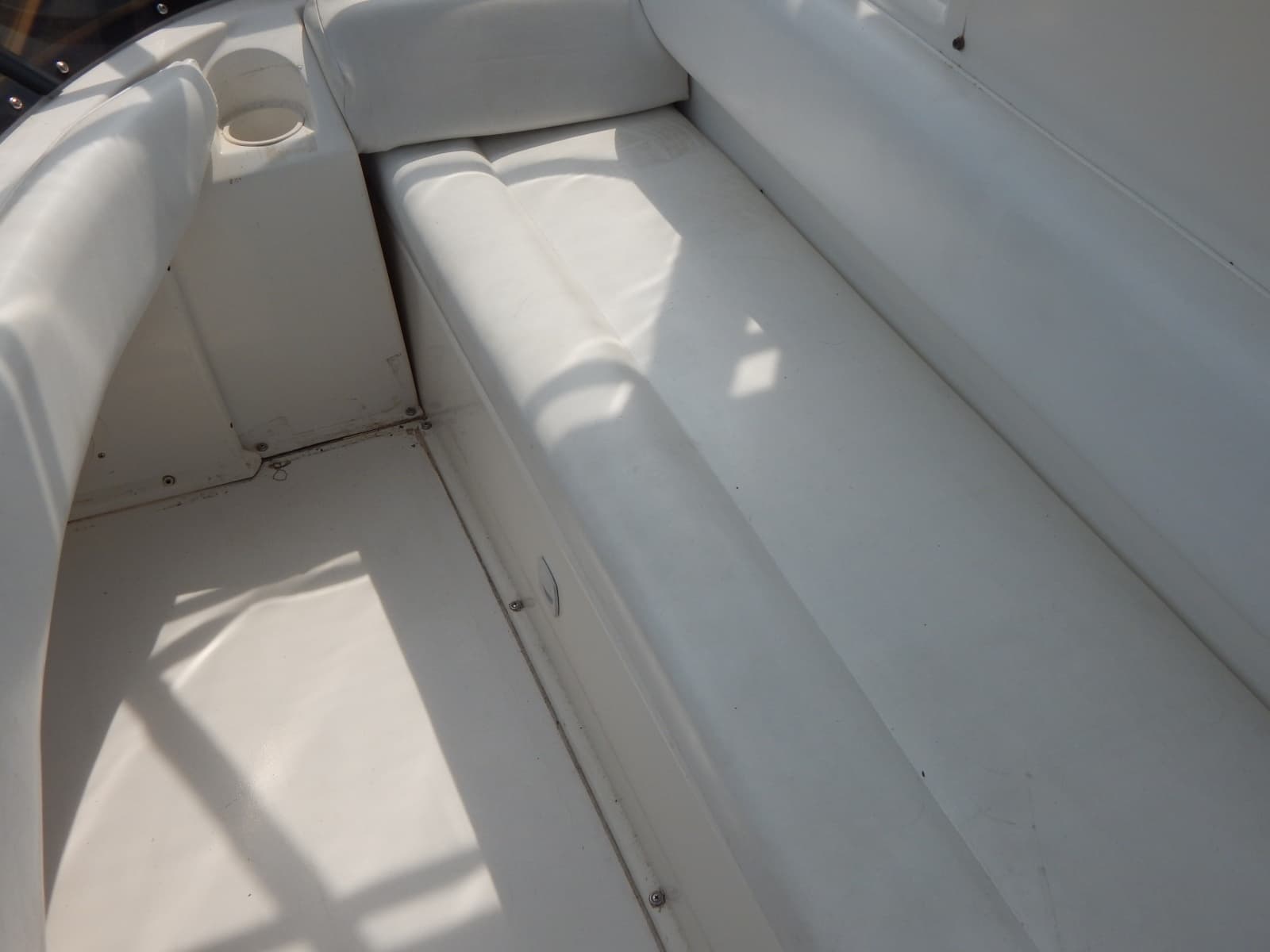 1996 Silverton 37 Convertible - Photo 28
