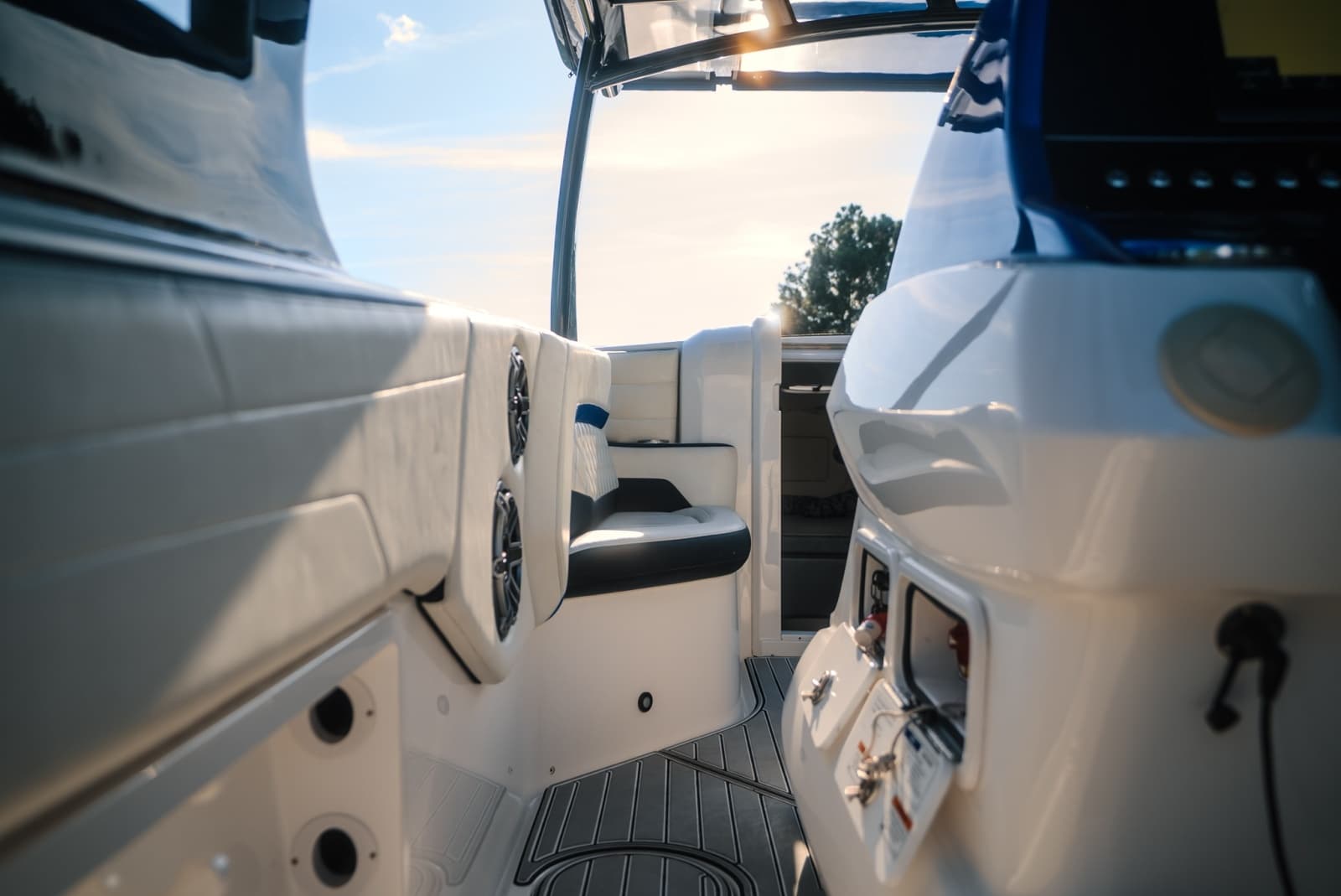 2019 Concept 44 Cuddy Cabin - Photo 46