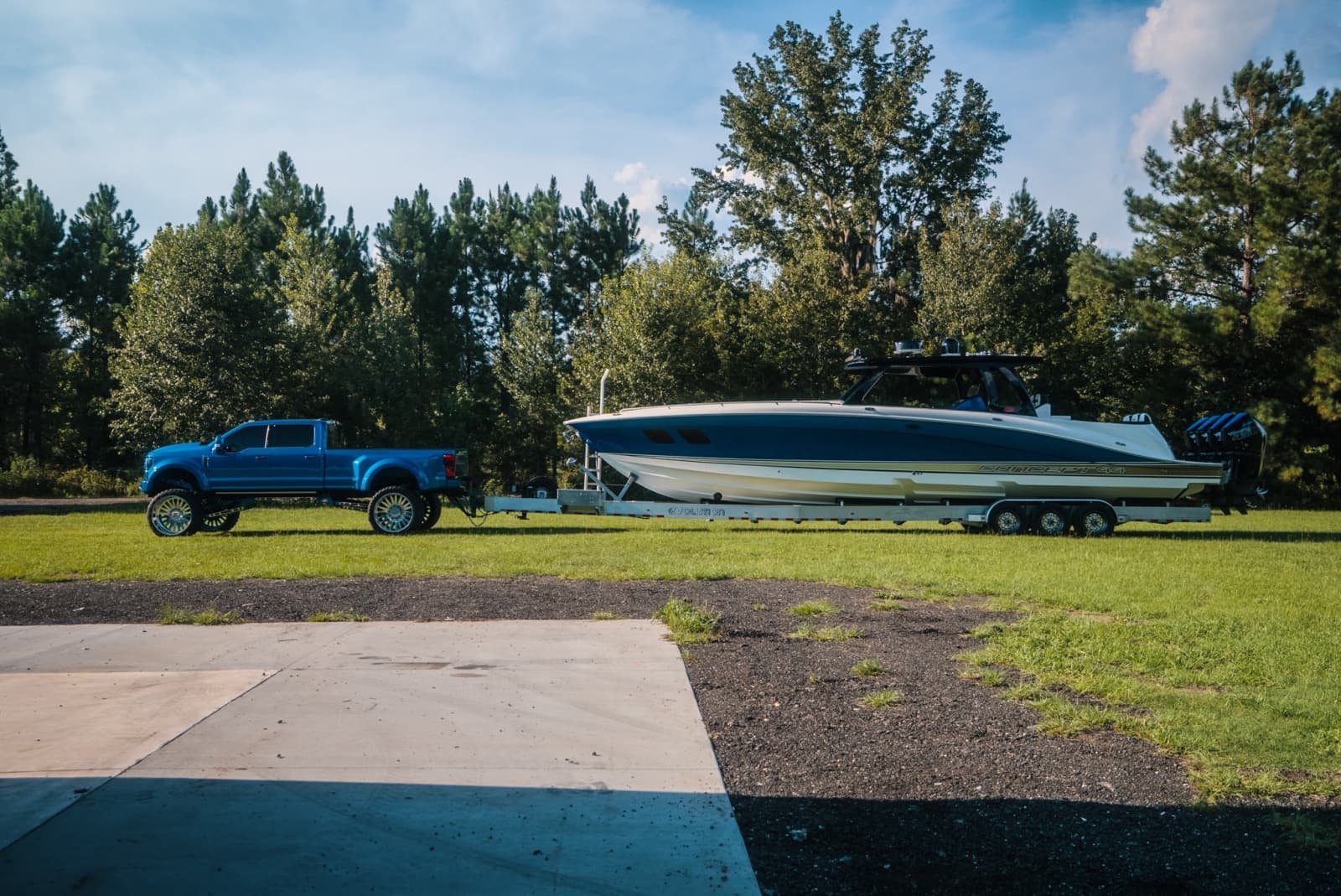 2019 Concept 44 Cuddy Cabin - Photo 35