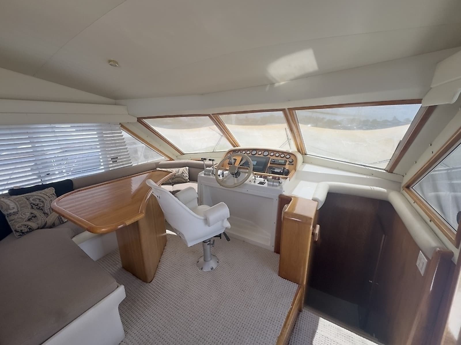 2001 Navigator 5300 Classic - Photo 26