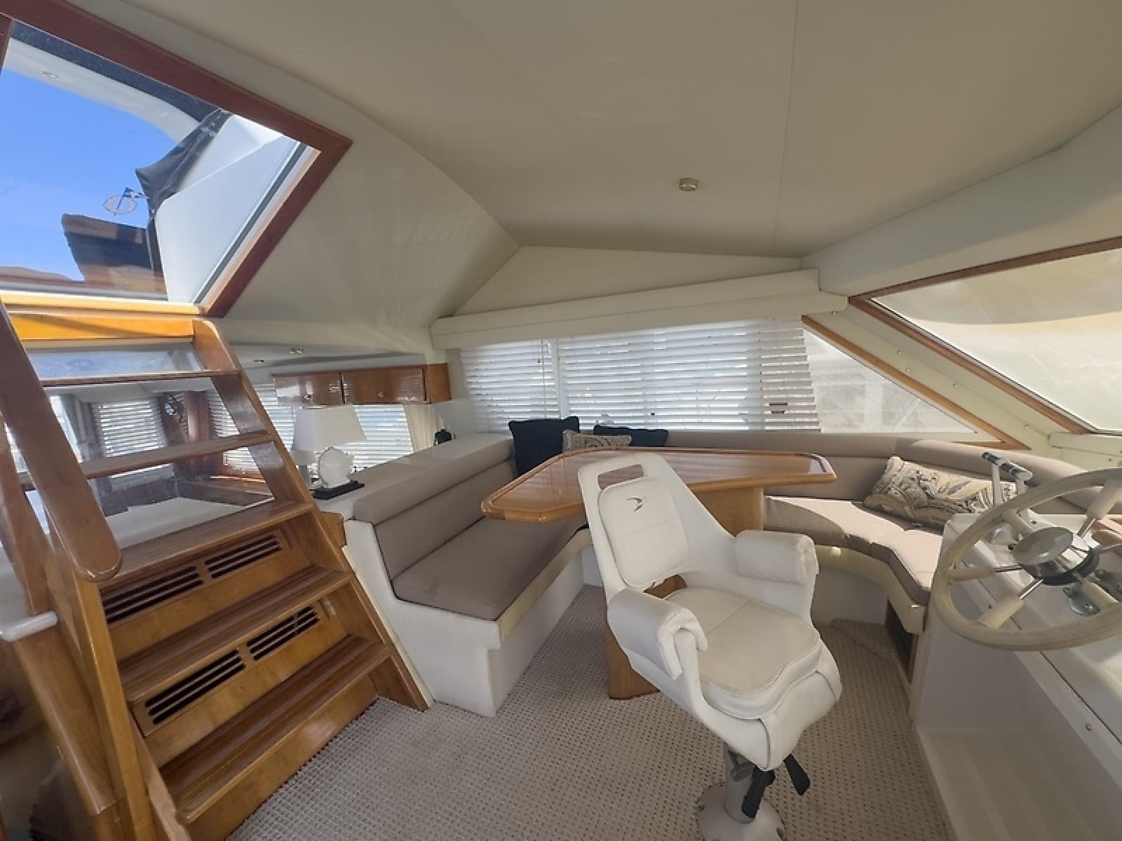 2001 Navigator 5300 Classic - Photo 29