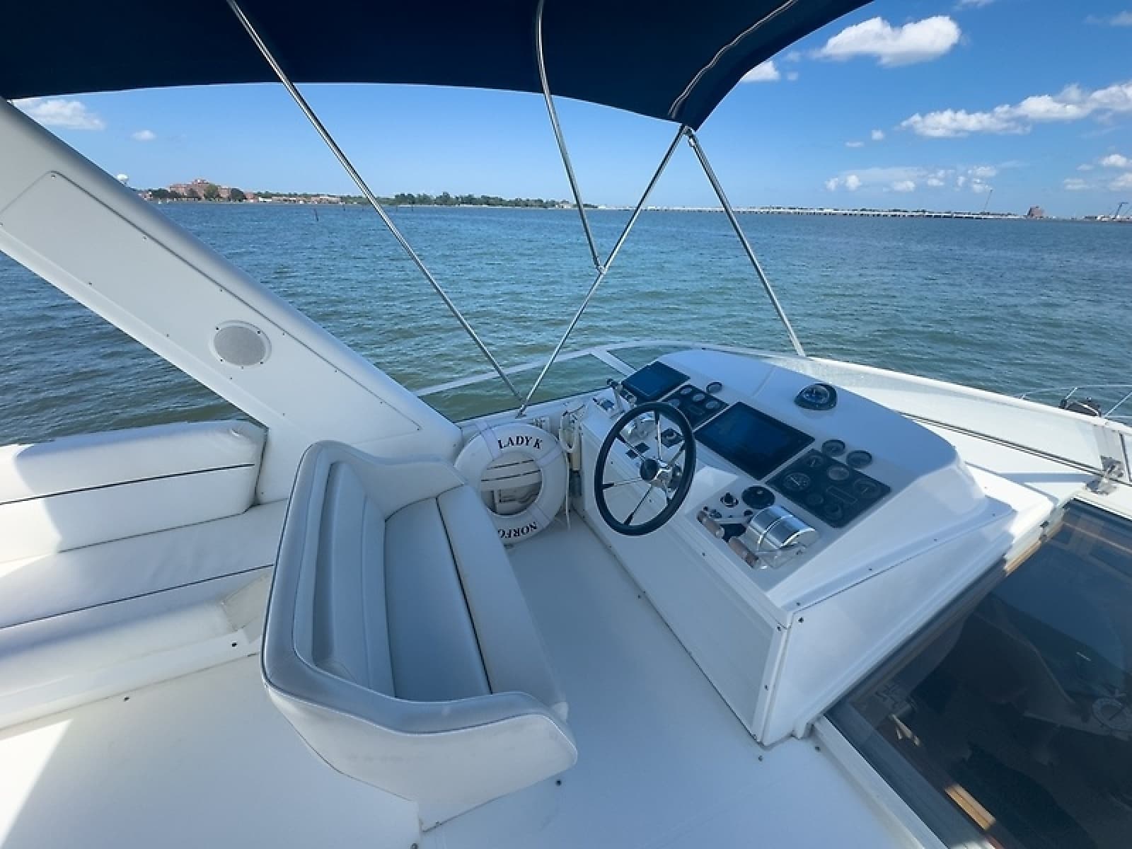 2001 Navigator 5300 Classic - Photo 13