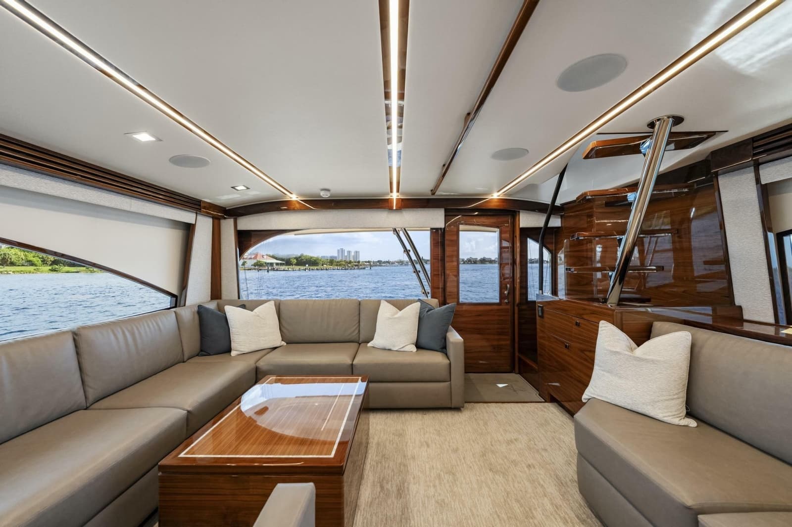 2026 Viking 82 Enclosed Bridge - Photo 2