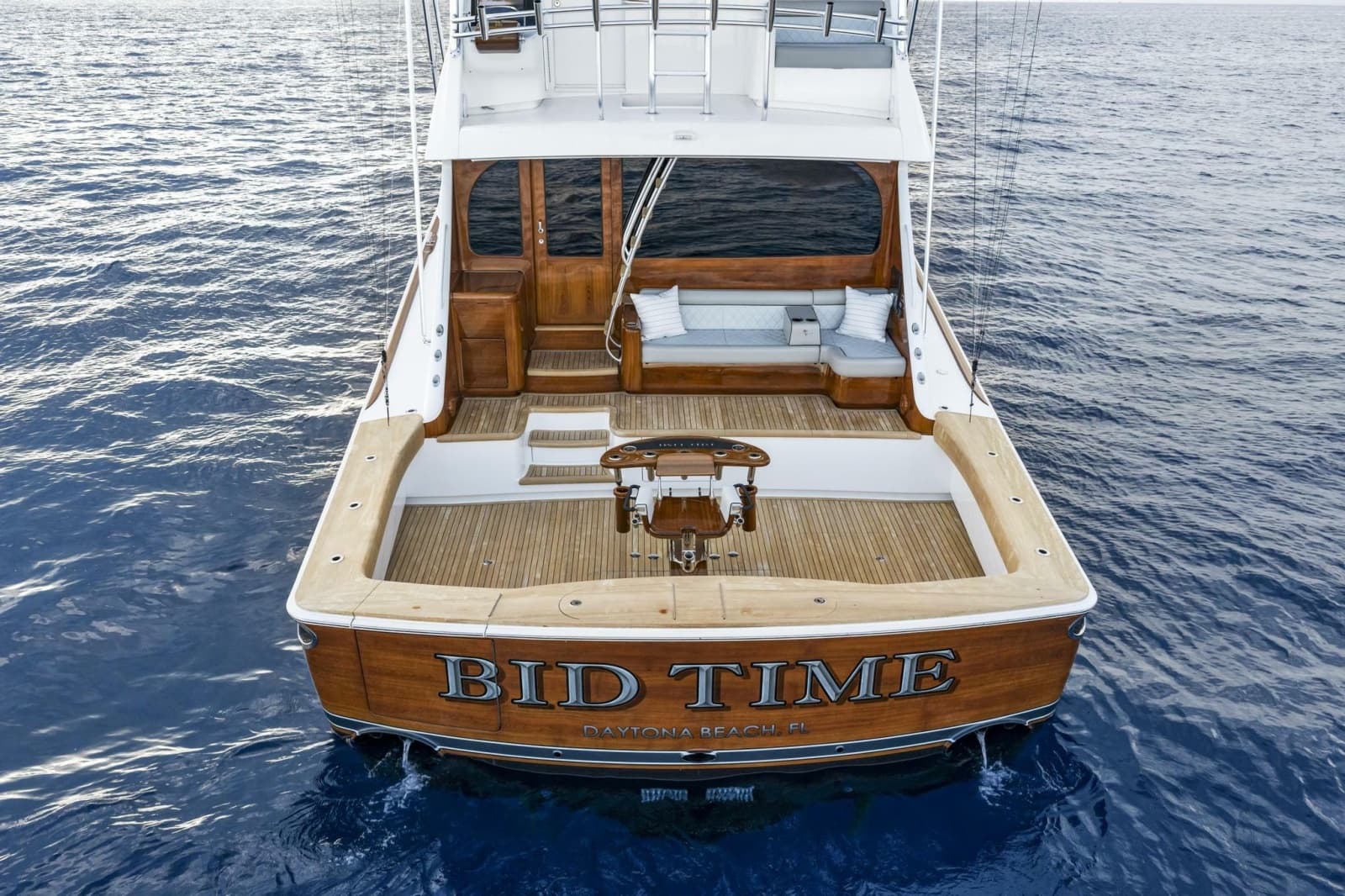 2026 Viking 82 Enclosed Bridge - Photo 13