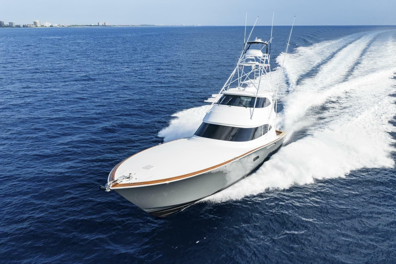 2026 Viking 82 Enclosed Bridge - Photo 5