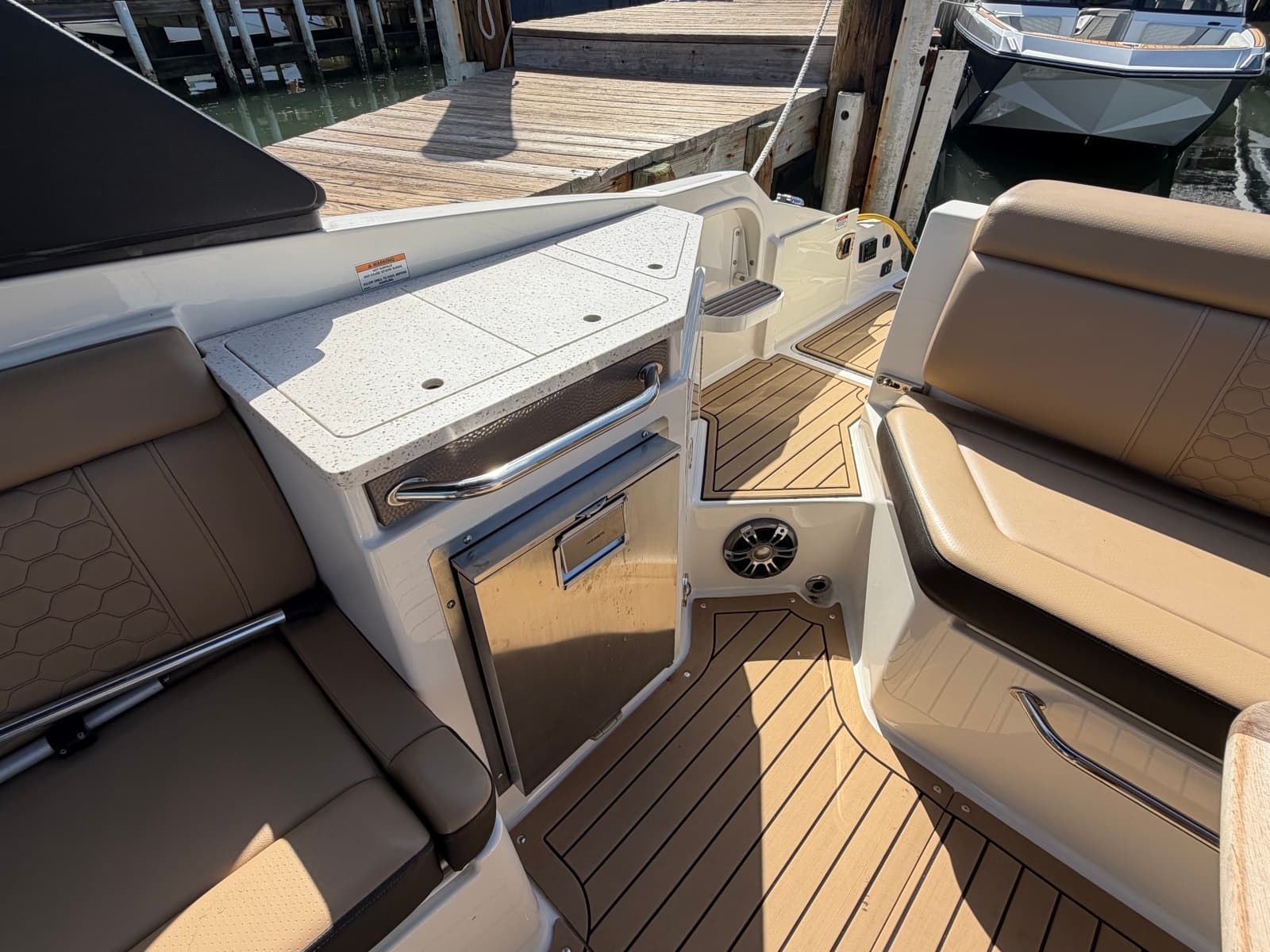2021 Sea Ray 290 SDX - Photo 23