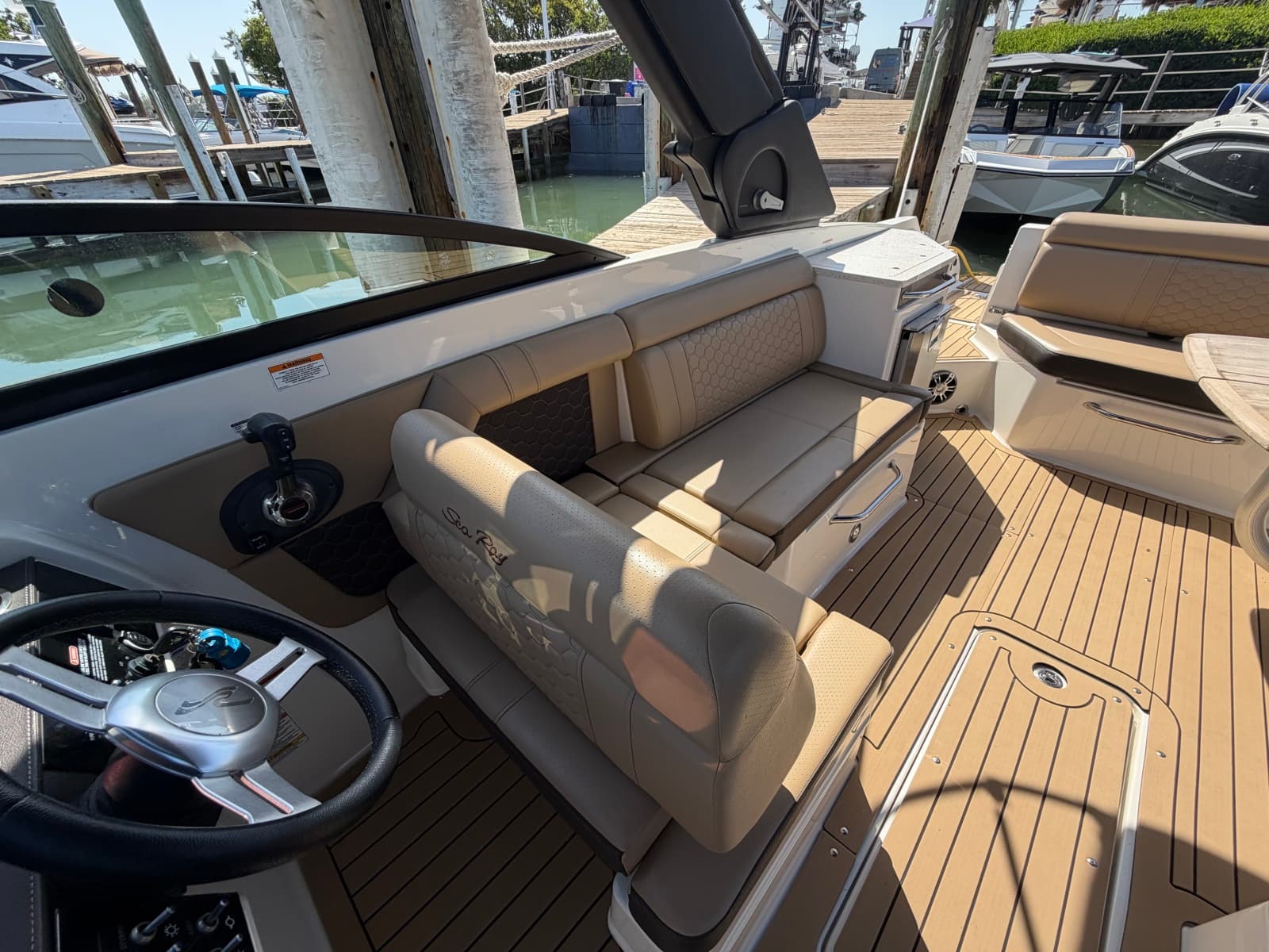2021 Sea Ray 290 SDX - Photo 59