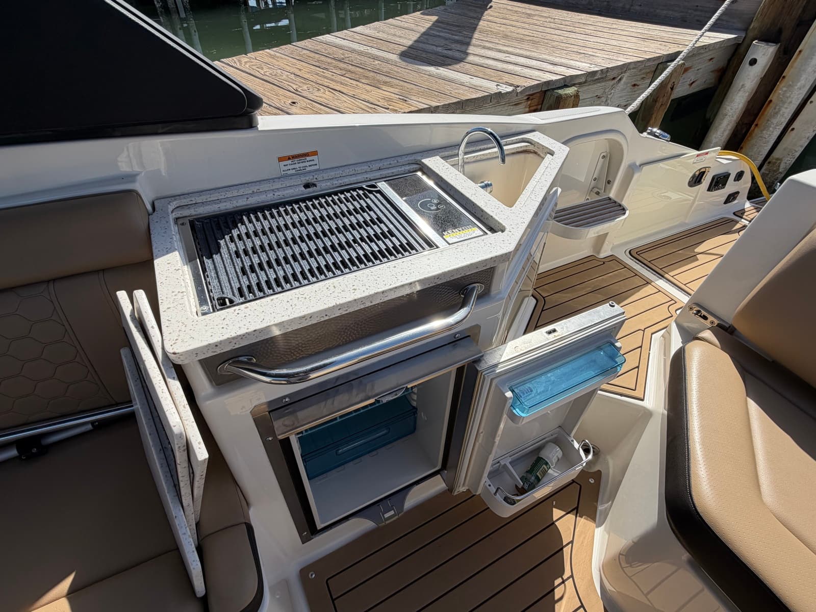 2021 Sea Ray 290 SDX - Photo 24