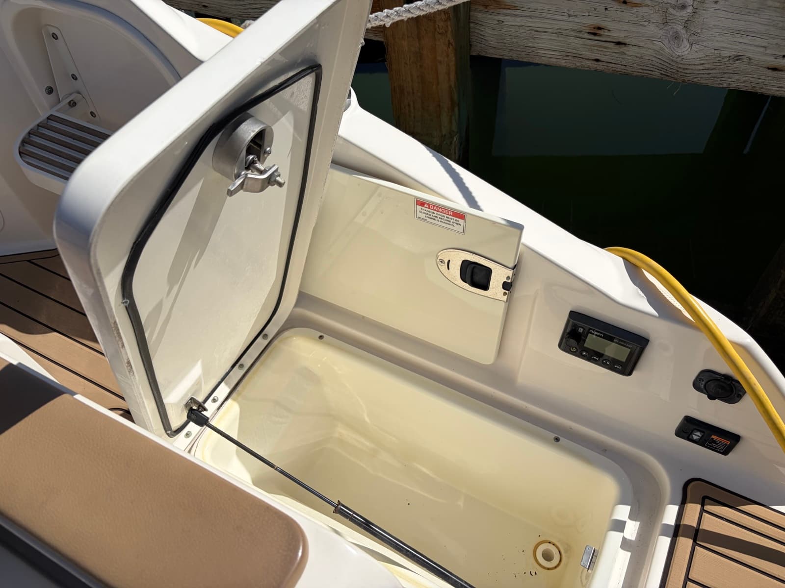 2021 Sea Ray 290 SDX - Photo 19