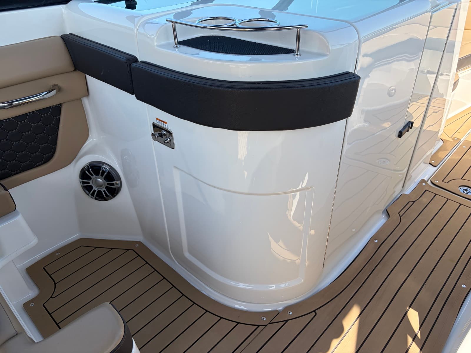 2021 Sea Ray 290 SDX - Photo 31
