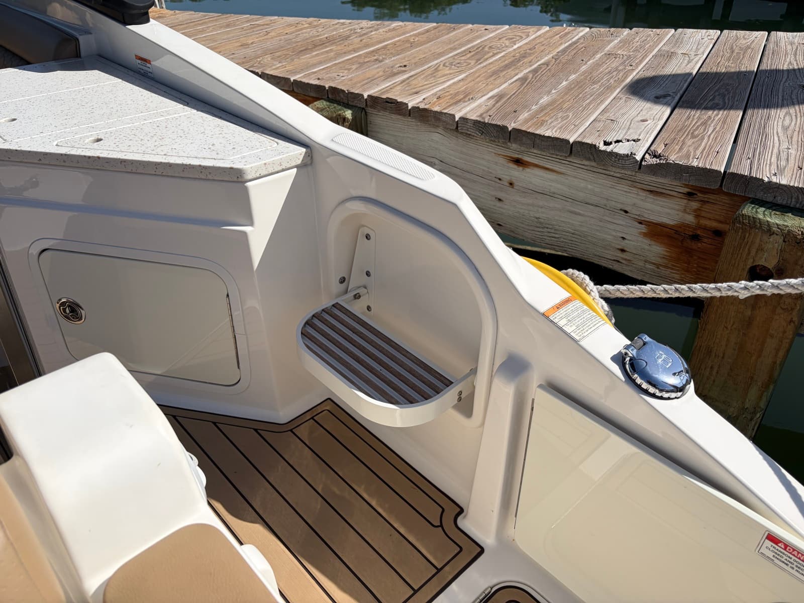 2021 Sea Ray 290 SDX - Photo 15
