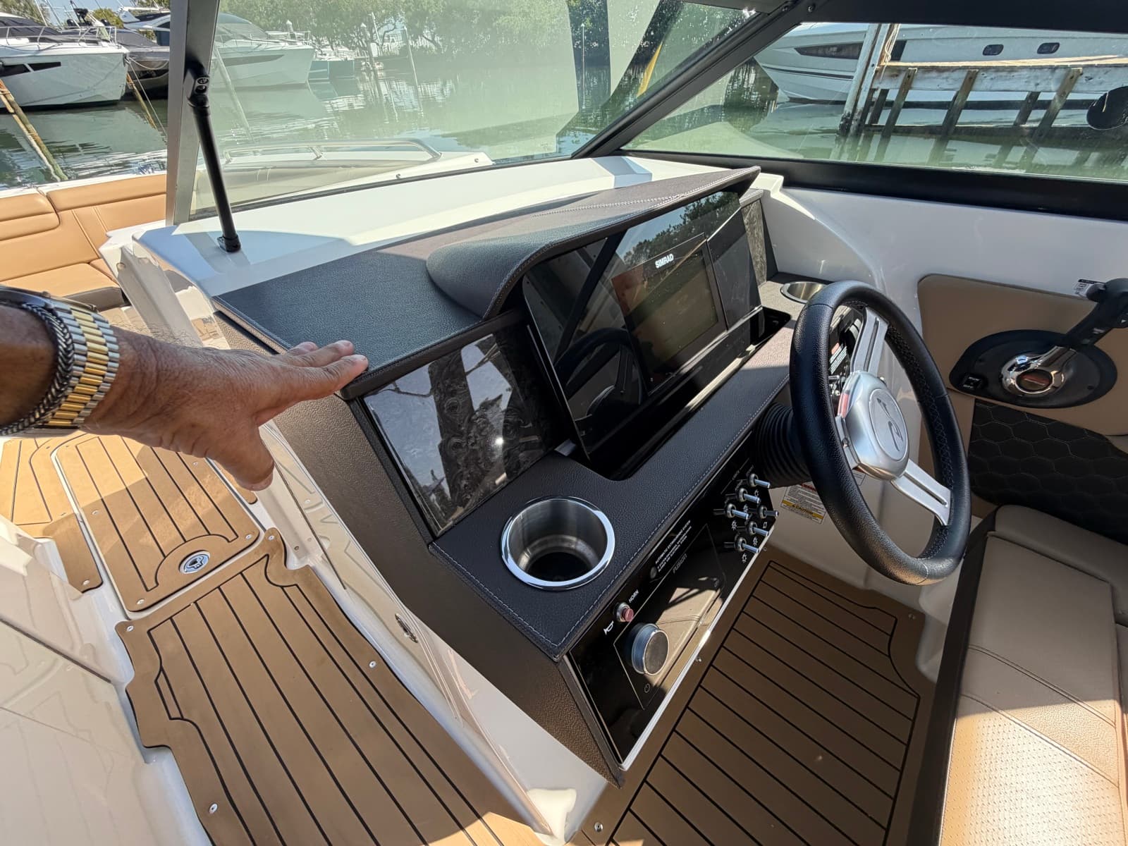 2021 Sea Ray 290 SDX - Photo 54