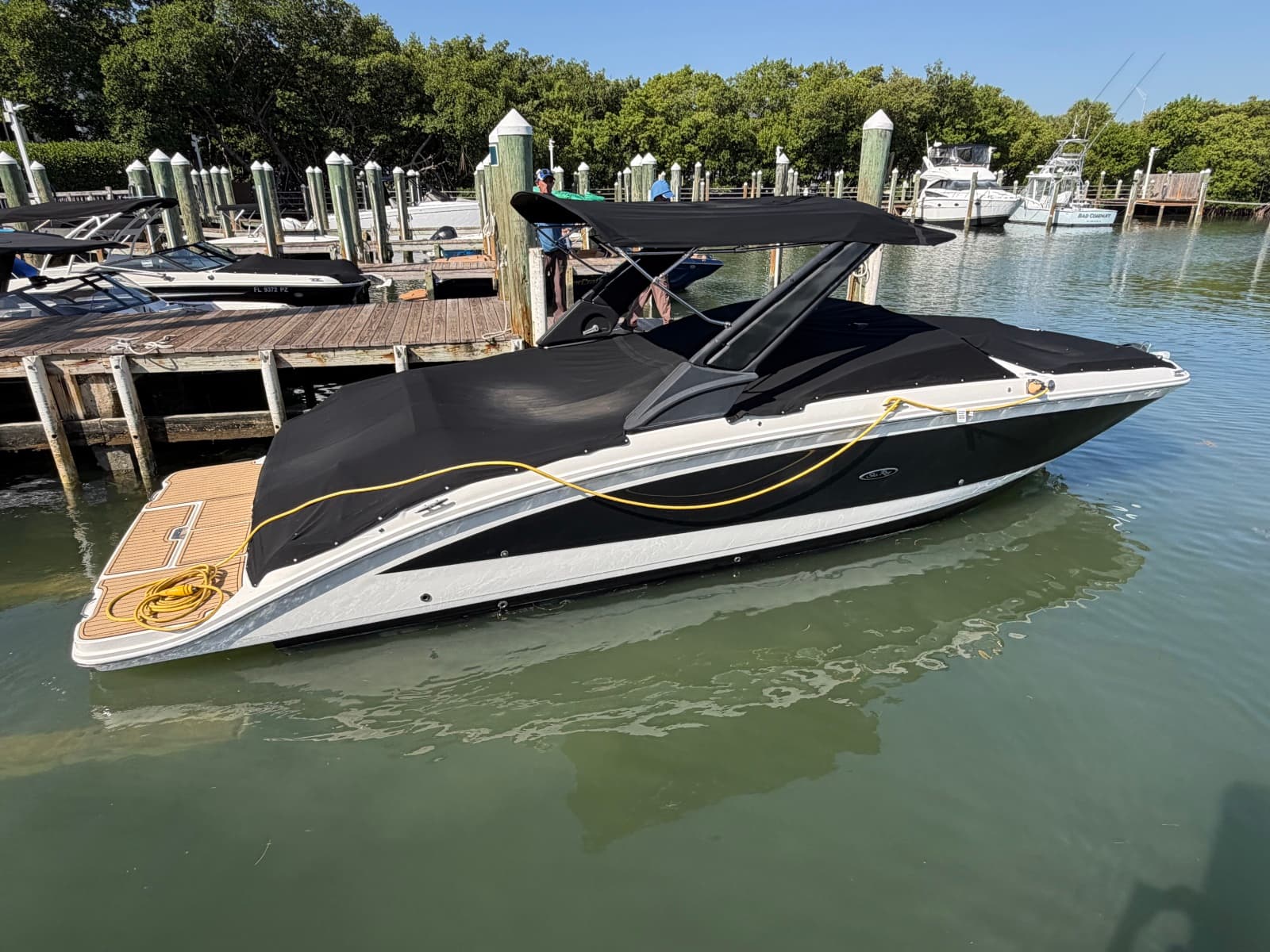 2021 Sea Ray 290 SDX - Photo 2