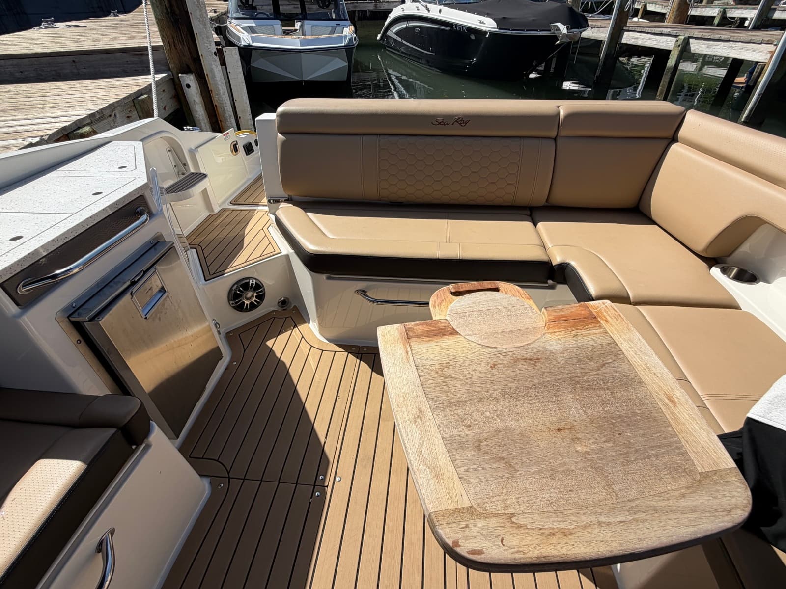 2021 Sea Ray 290 SDX - Photo 22
