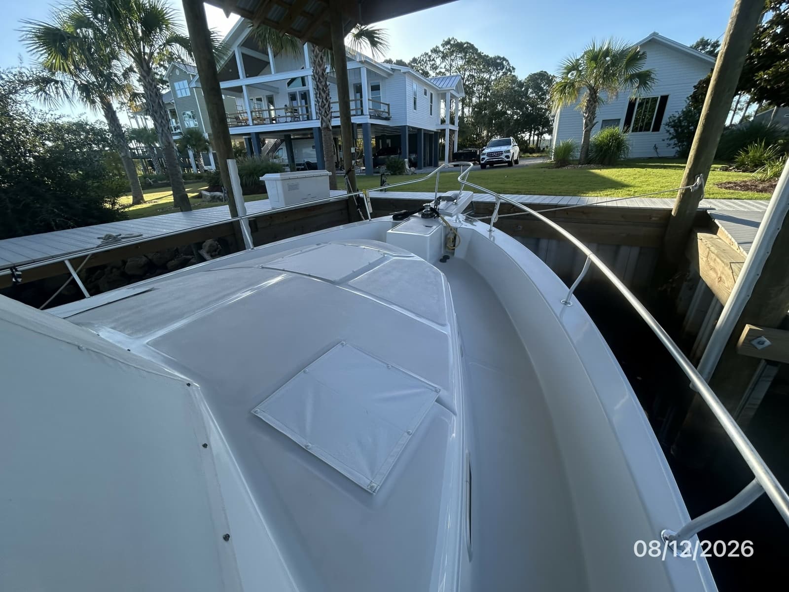 2002 Mainship 390 - Photo 11