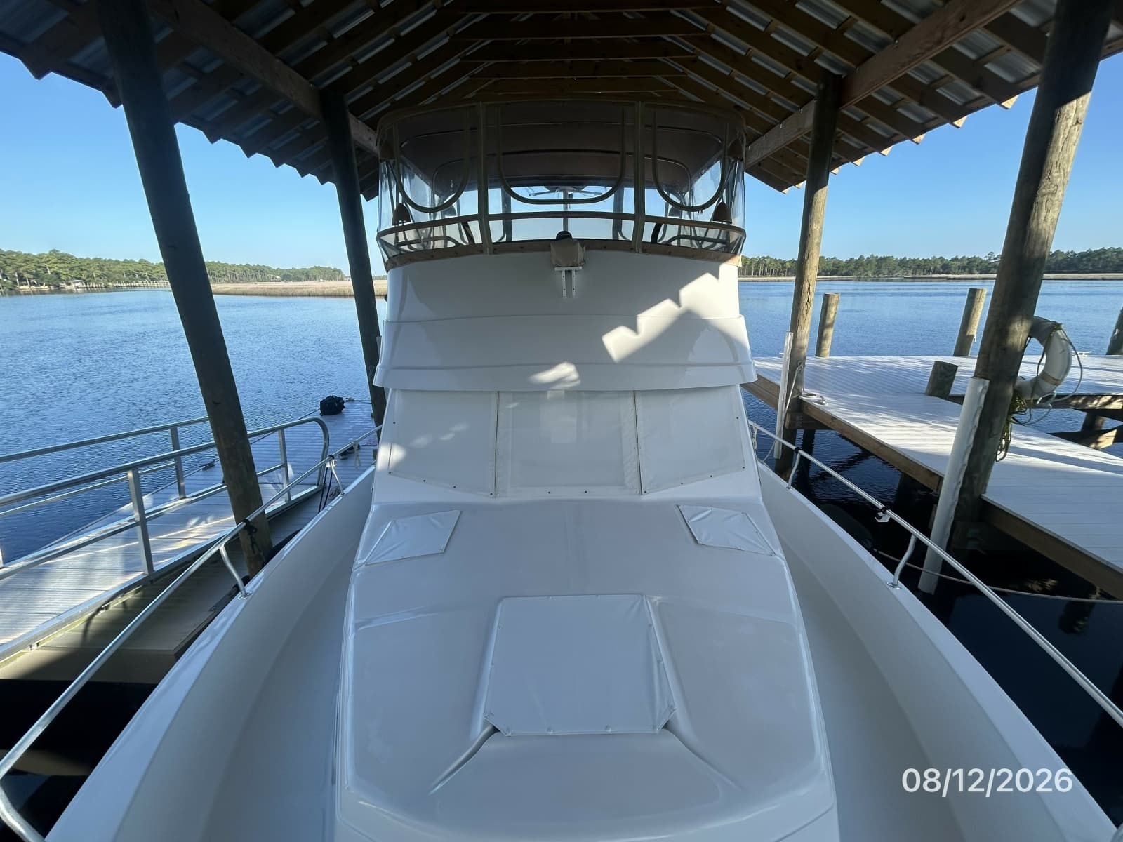2002 Mainship 390 - Photo 13
