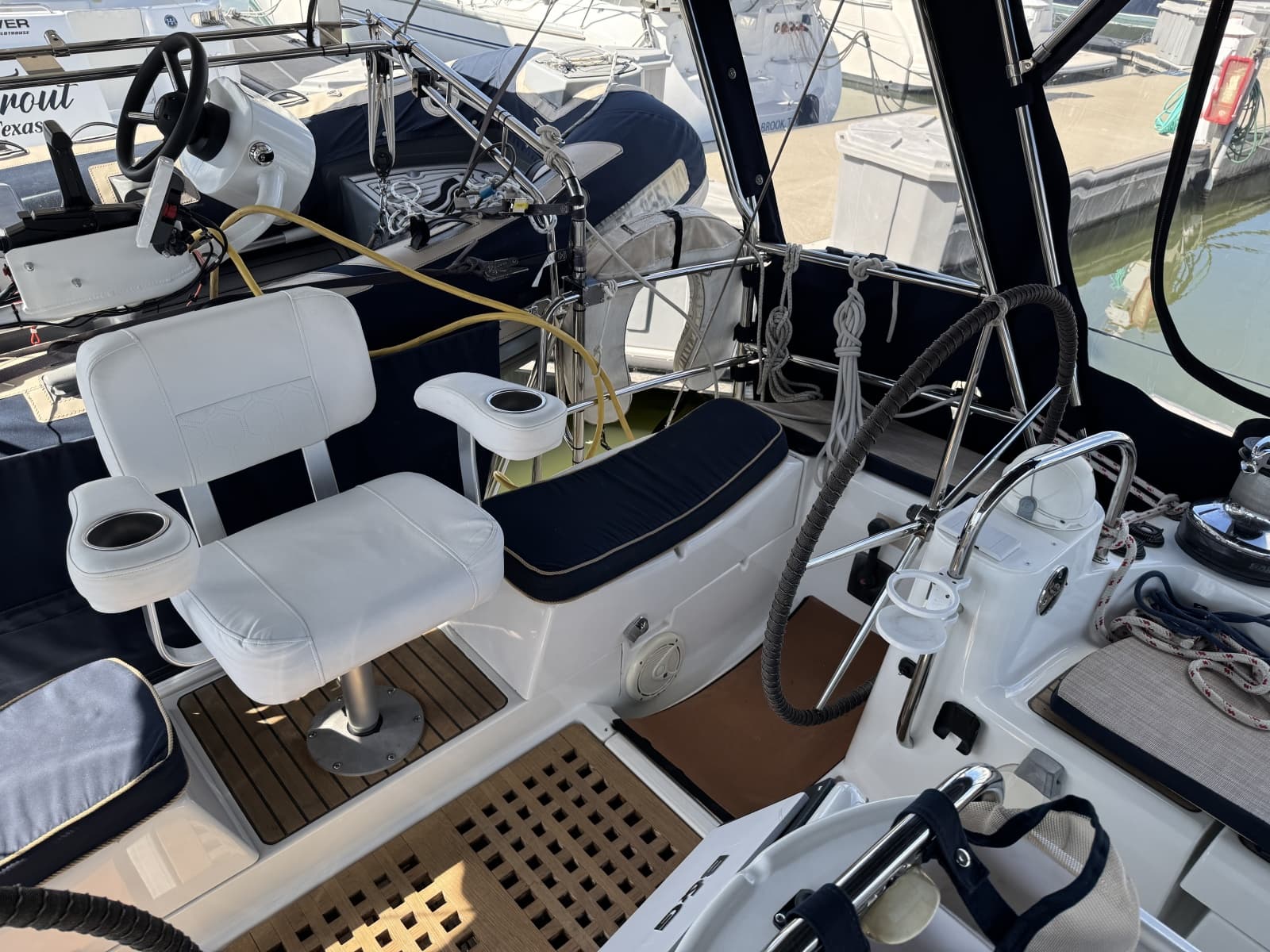 2008 Jeanneau 45DS - Photo 21