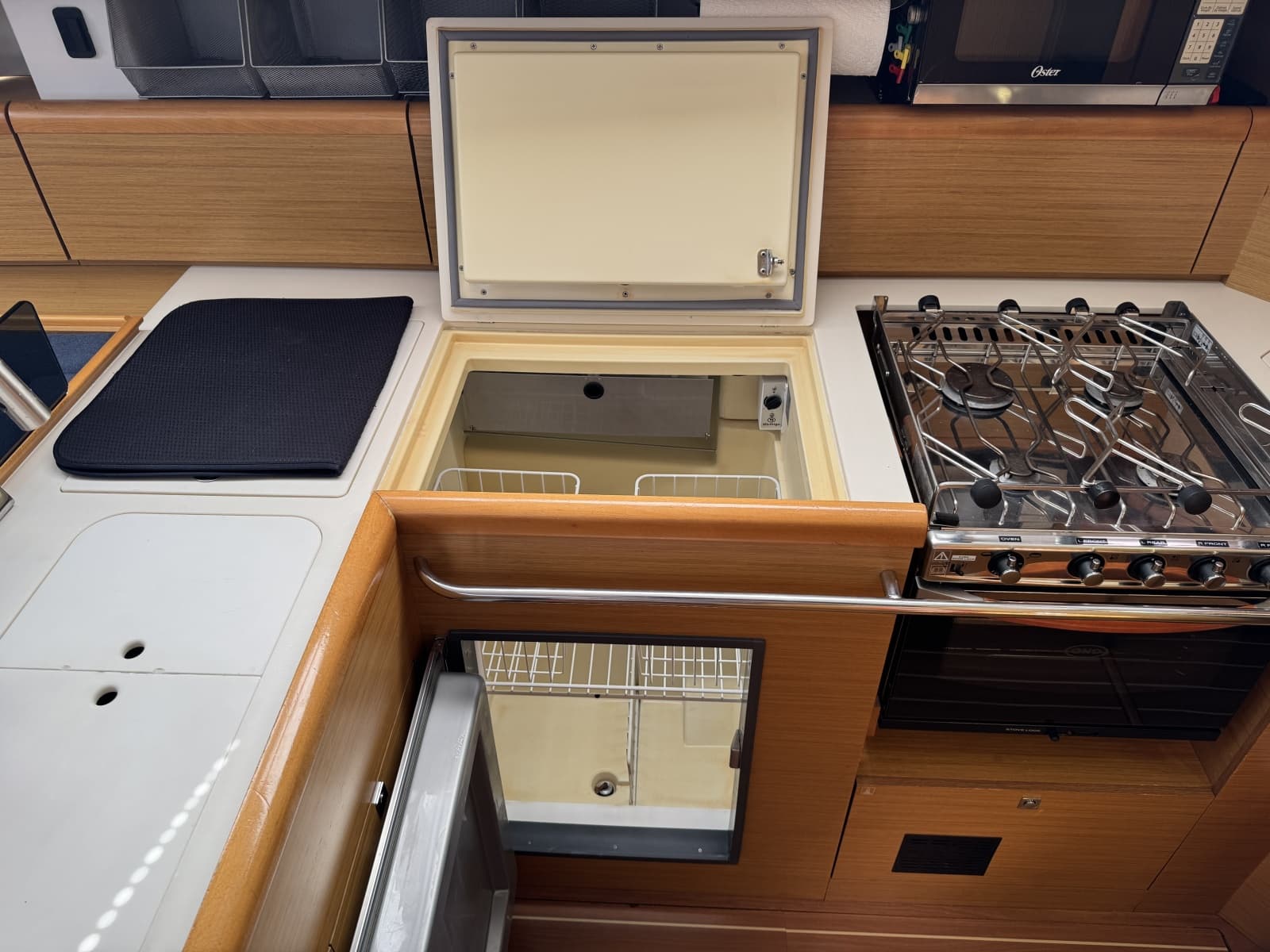 2008 Jeanneau 45DS - Photo 41