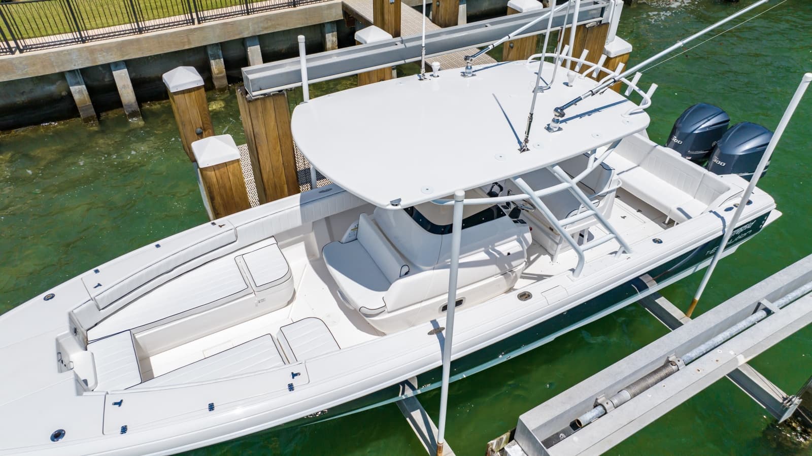 2011 Intrepid  - Photo 6