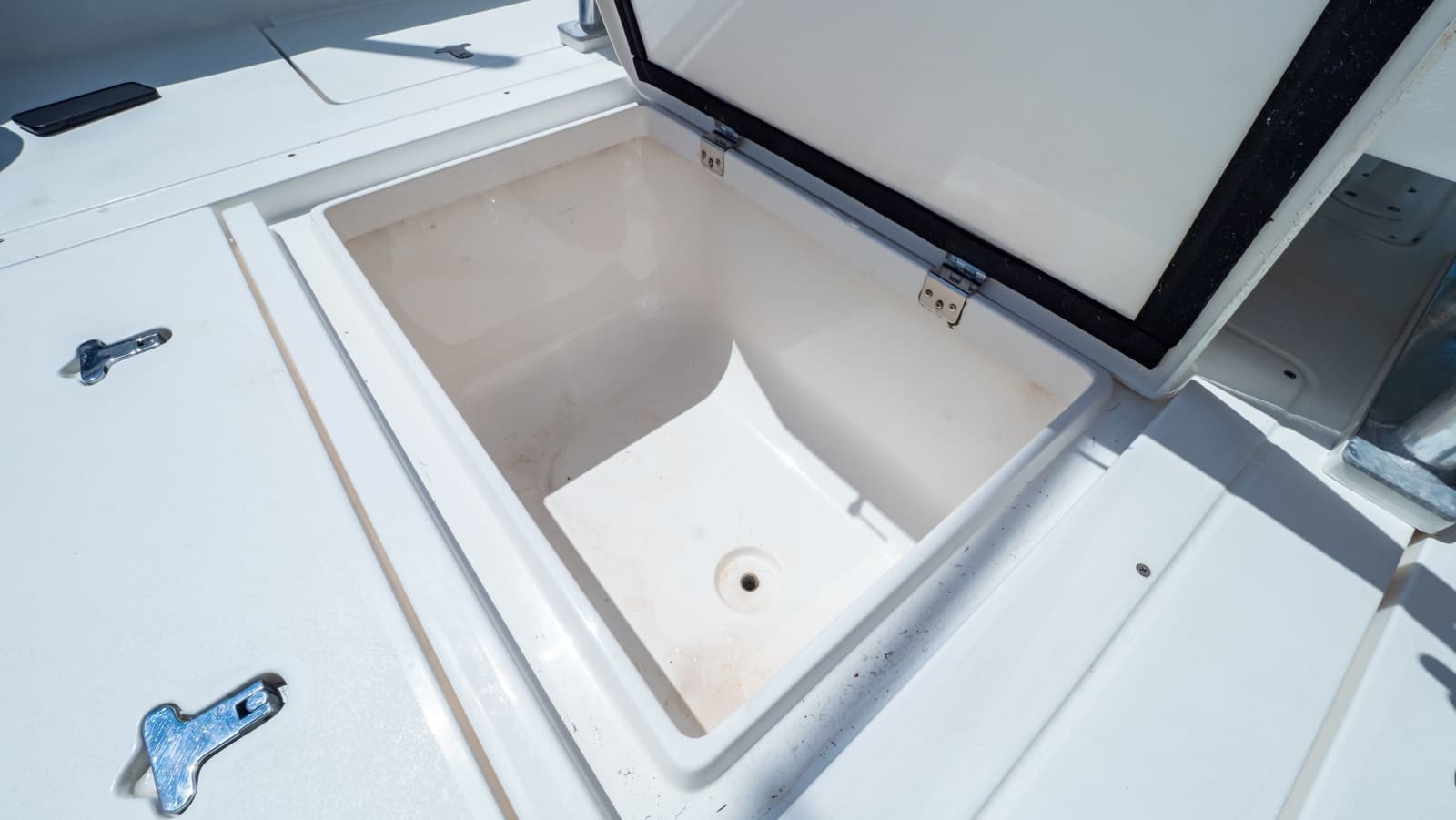 2011 Intrepid  - Photo 28