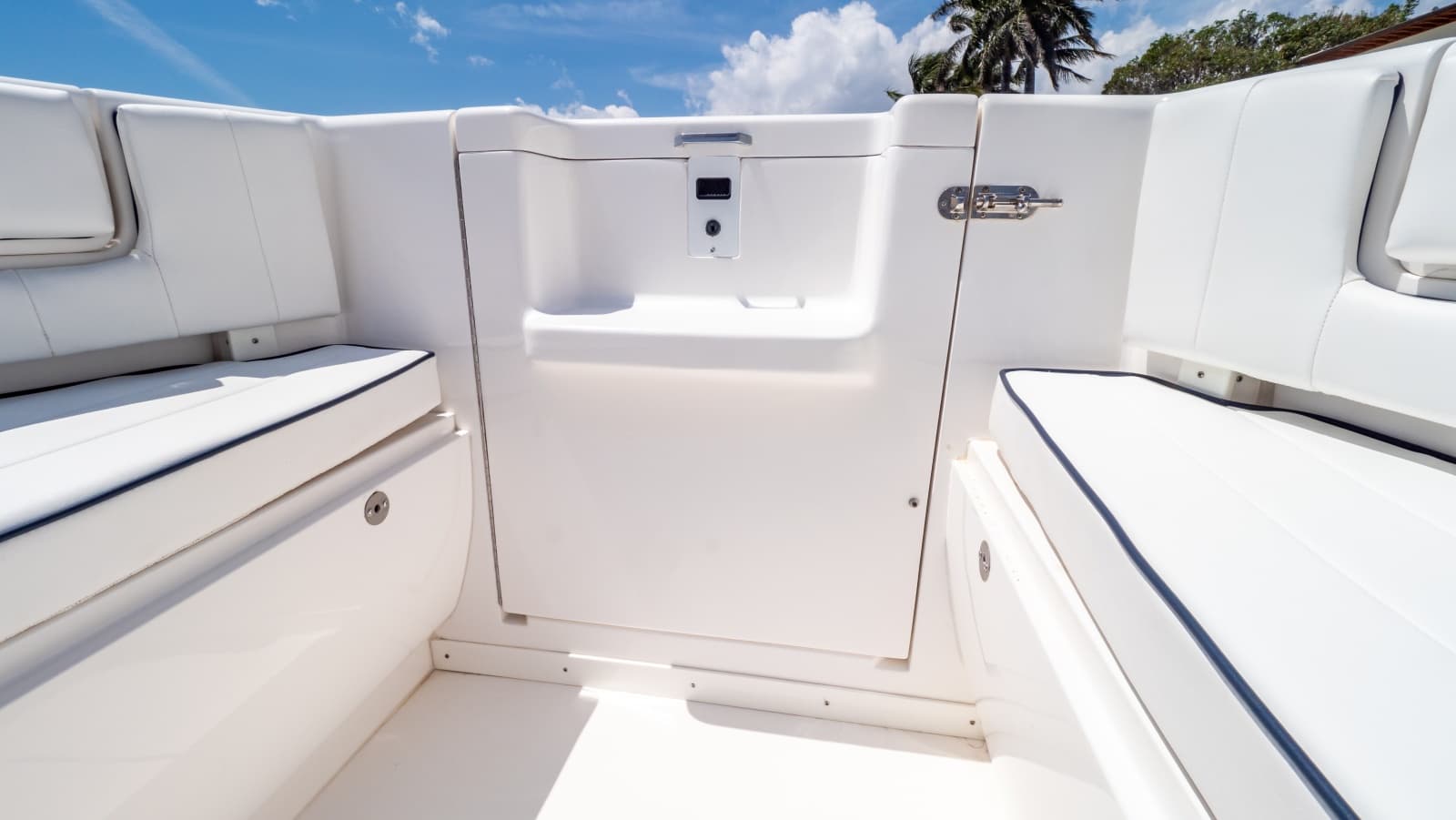 2011 Intrepid  - Photo 84