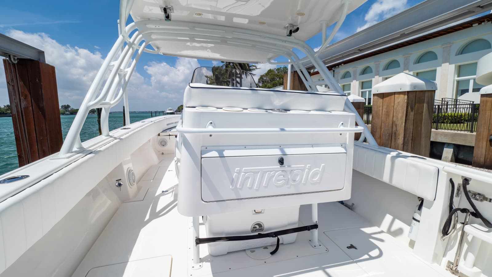 2011 Intrepid  - Photo 34