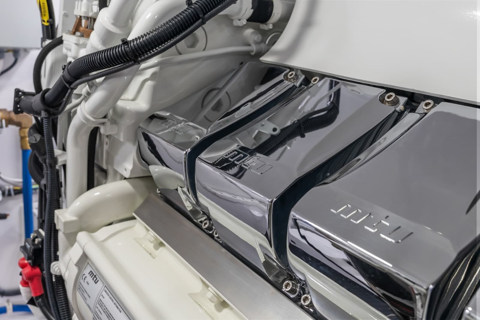 2024 Viking 72 Convertible - Photo 122