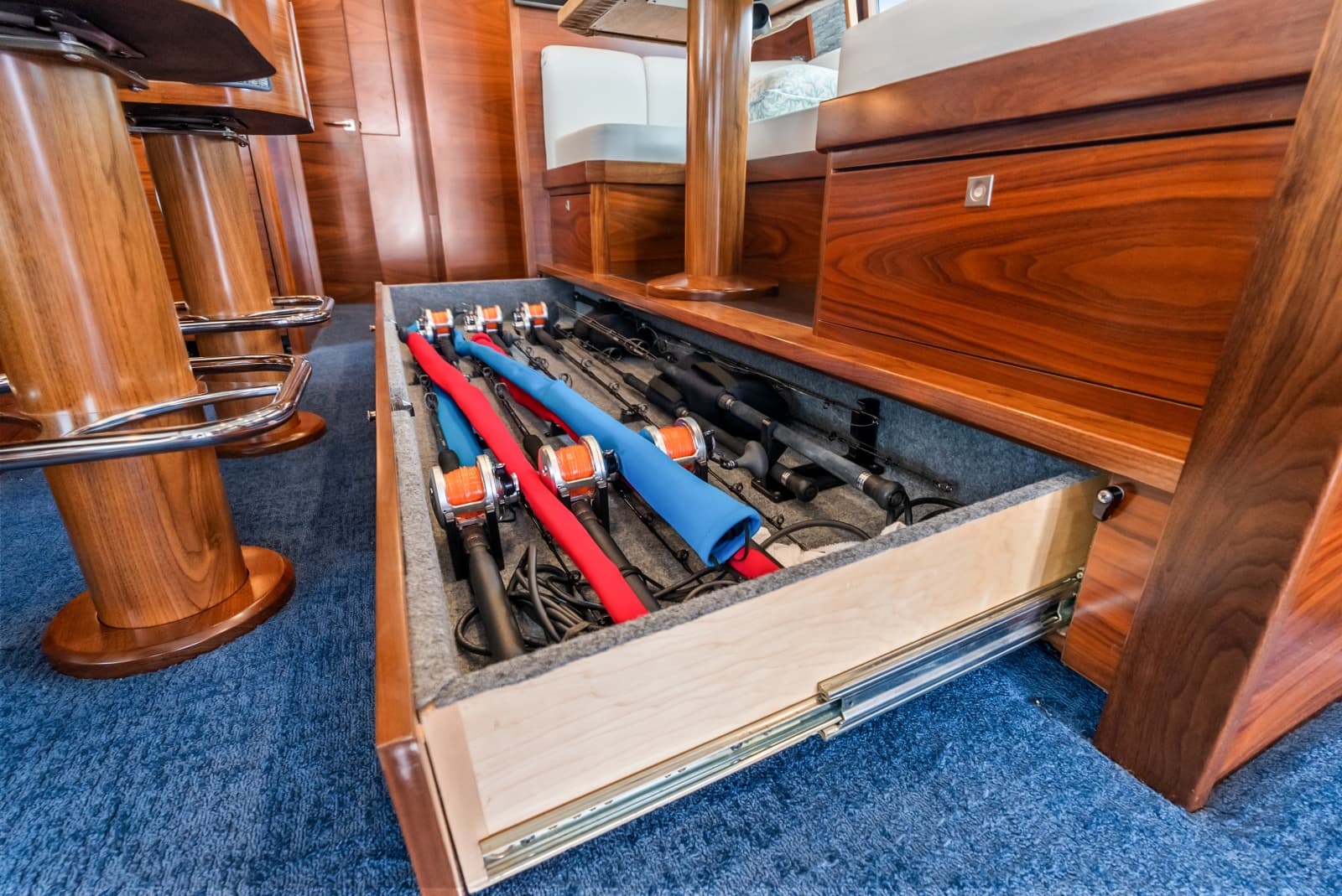 2024 Viking 72 Convertible - Photo 118