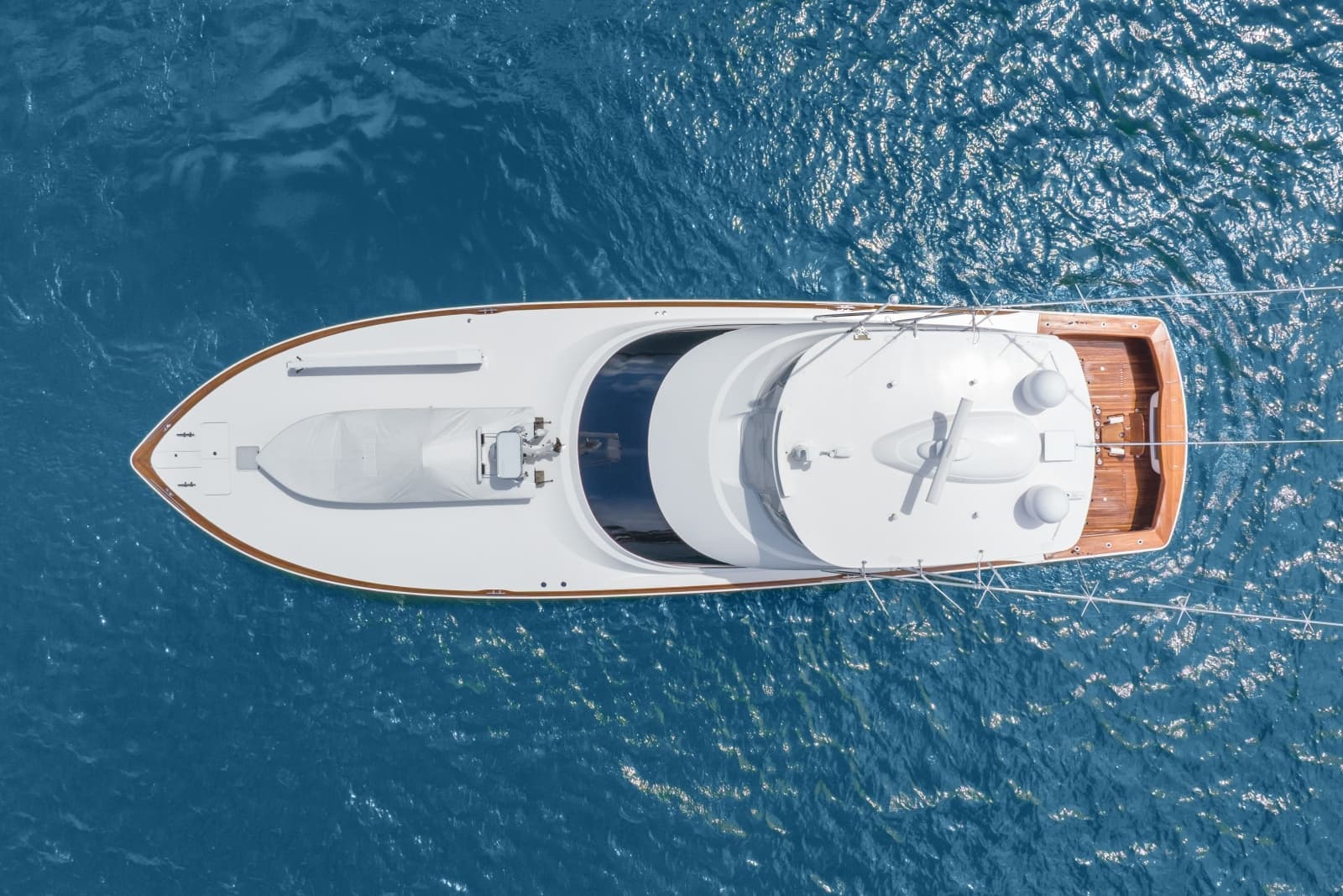2024 Viking 72 Convertible - Photo 9