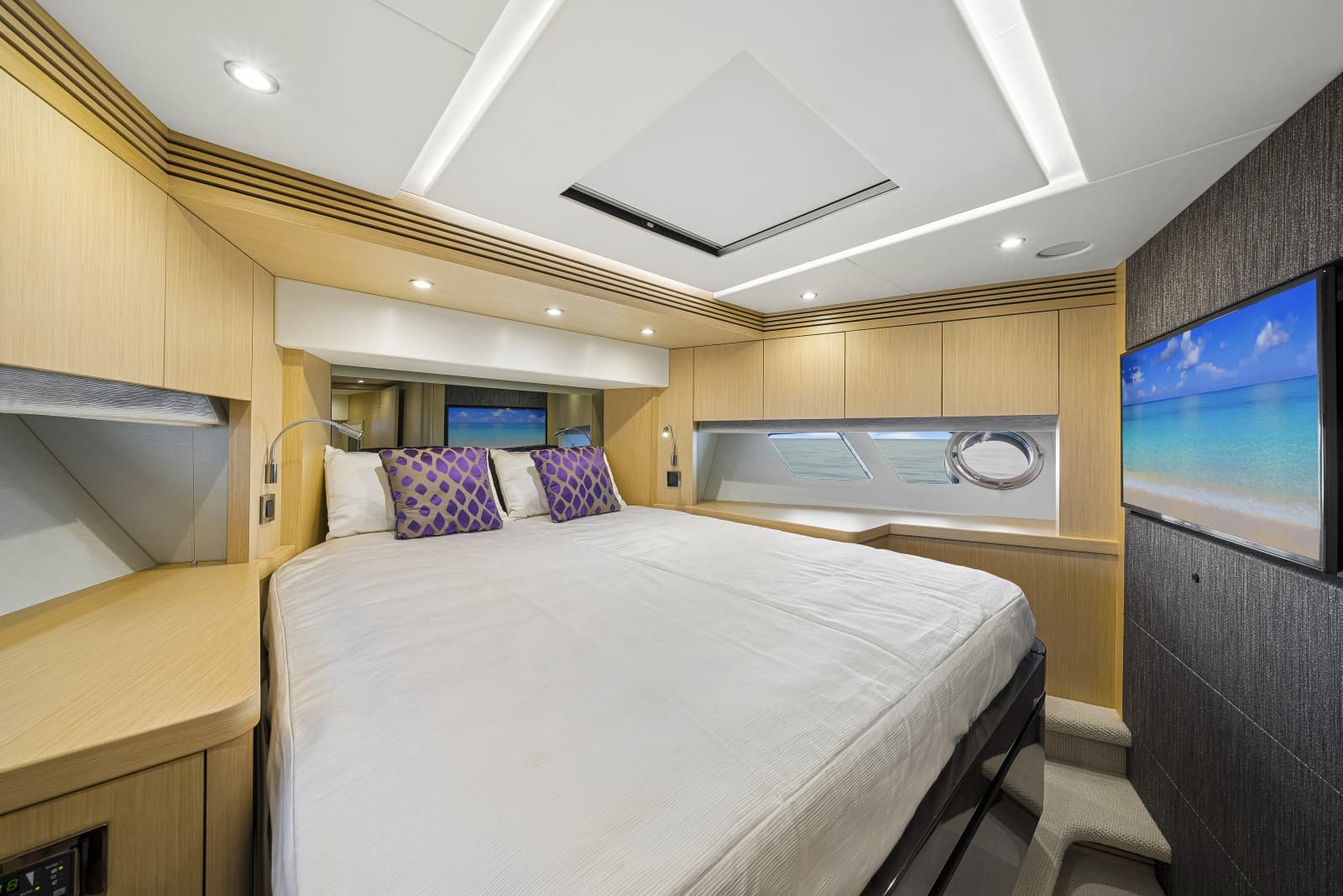 2017 Sunseeker 75 Yacht - Photo 69