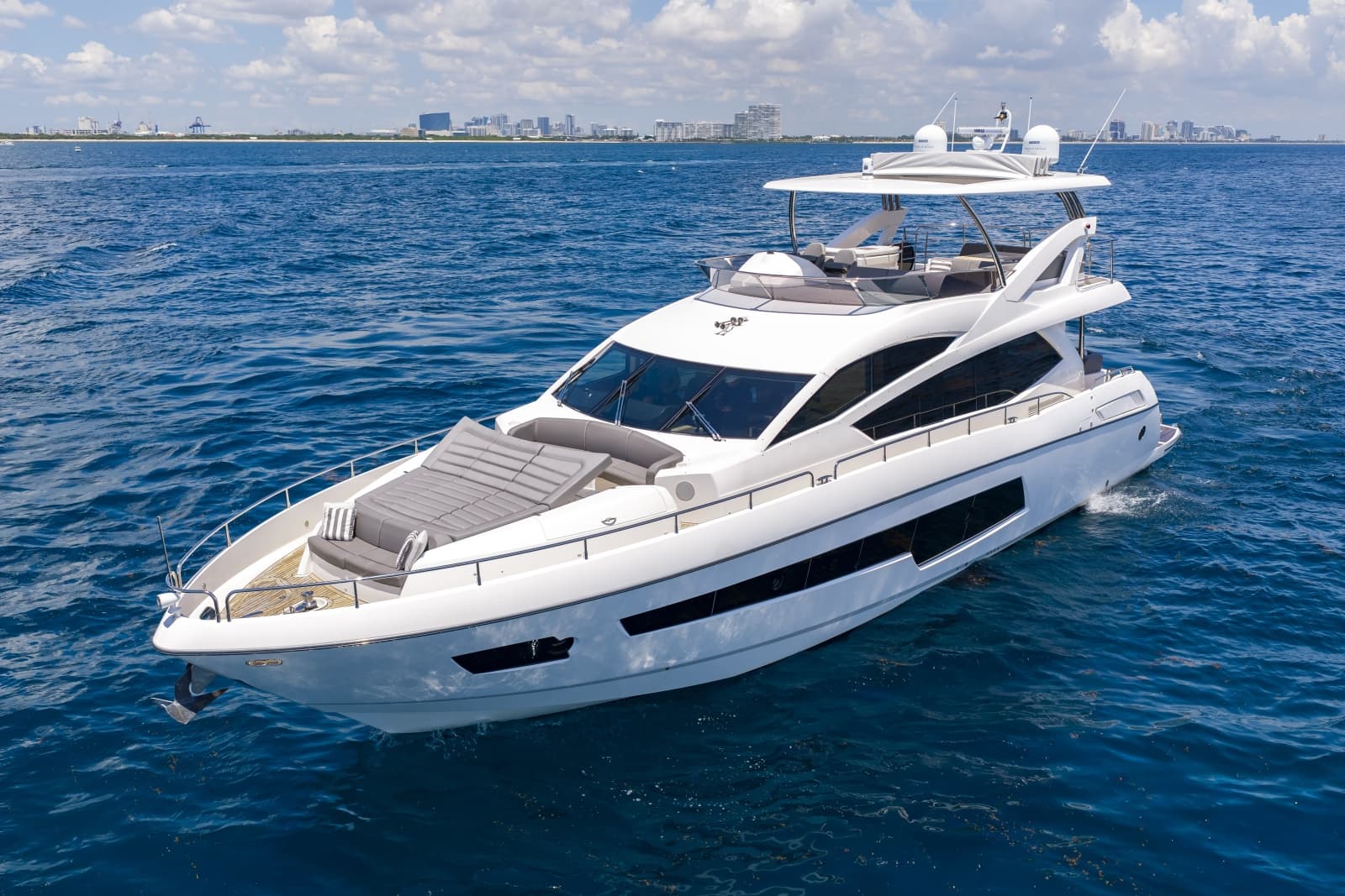 2017 Sunseeker 75 Yacht - Photo 2