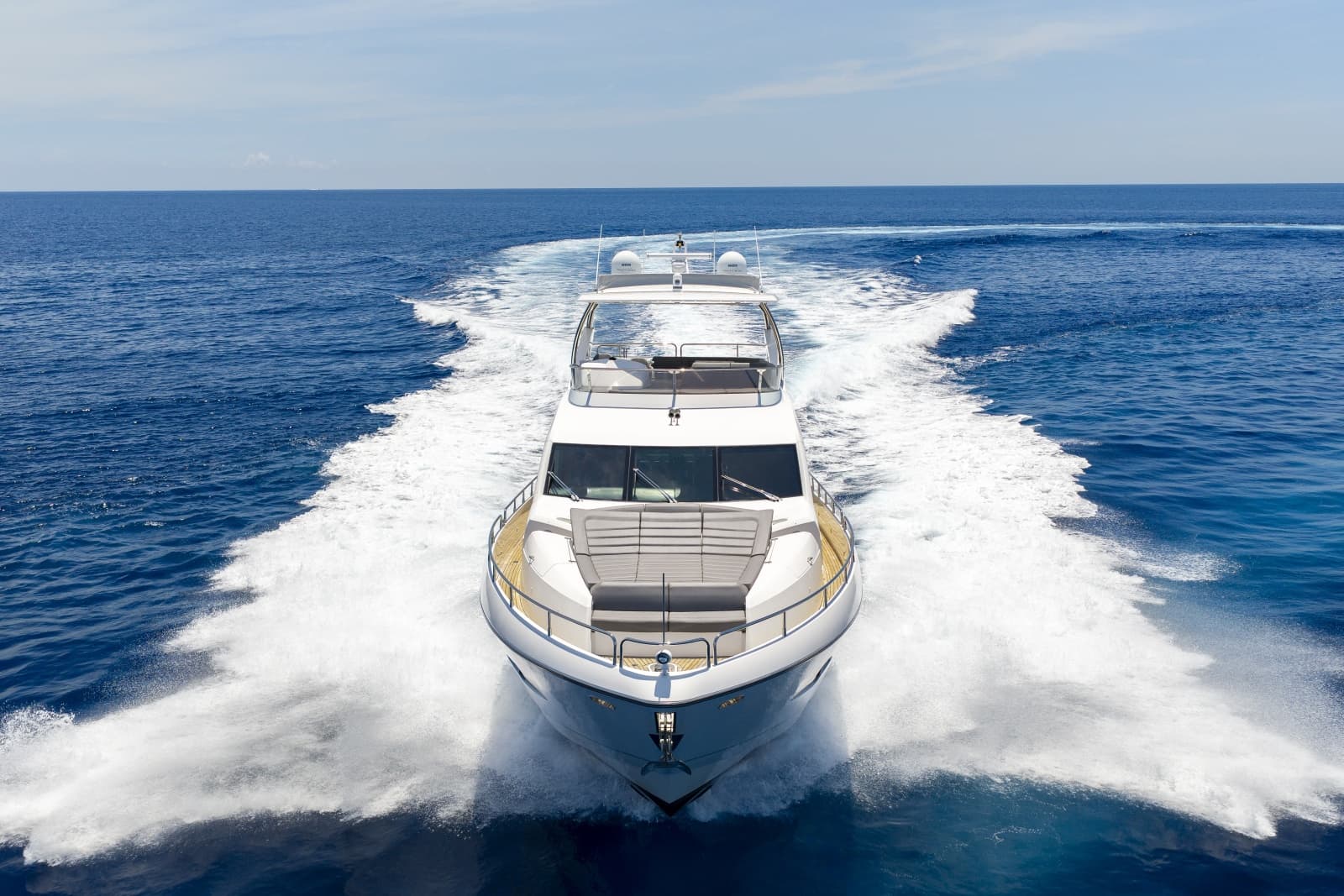 2017 Sunseeker 75 Yacht - Photo 10