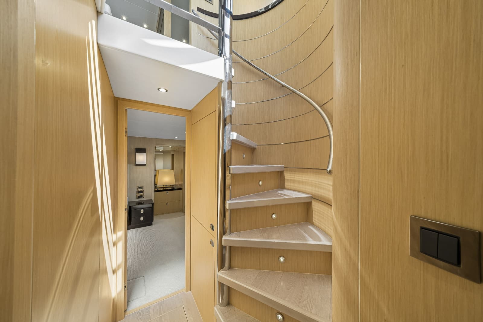 2017 Sunseeker 75 Yacht - Photo 55