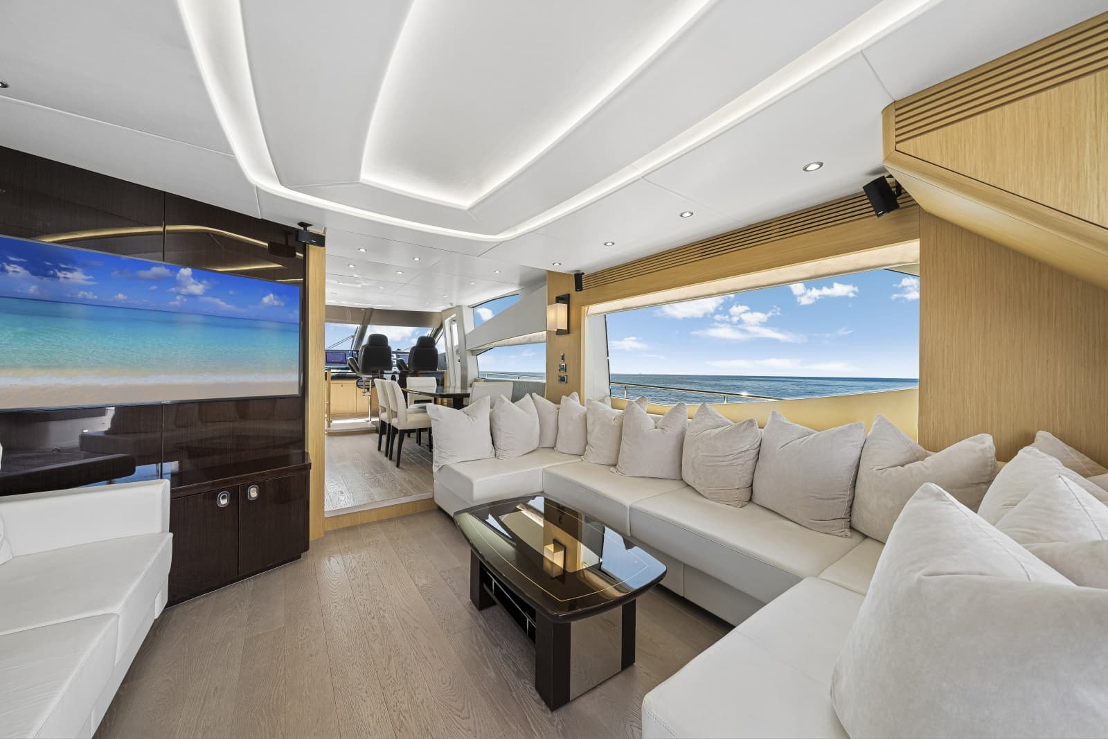 2017 Sunseeker 75 Yacht - Photo 39